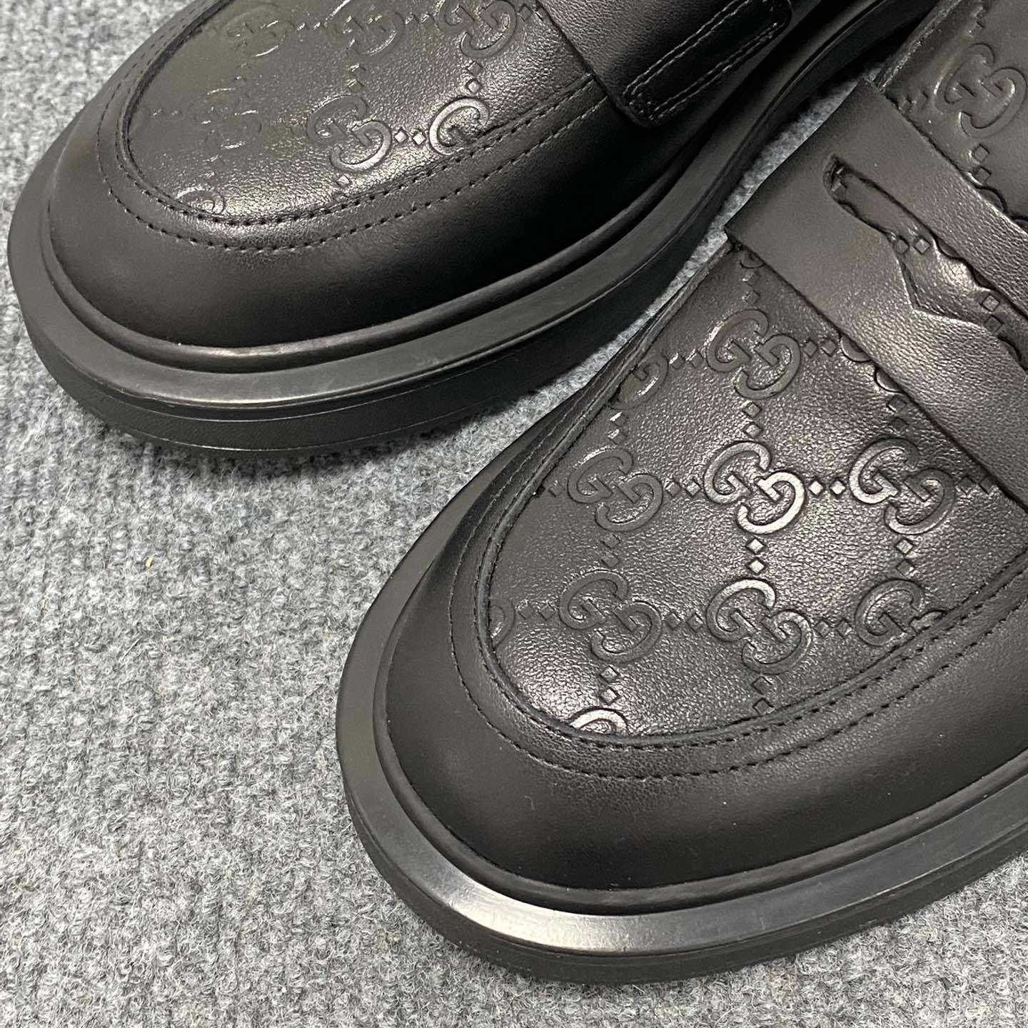 Gucci  Enki GG Leather Platform Loafers - FashionPlug
