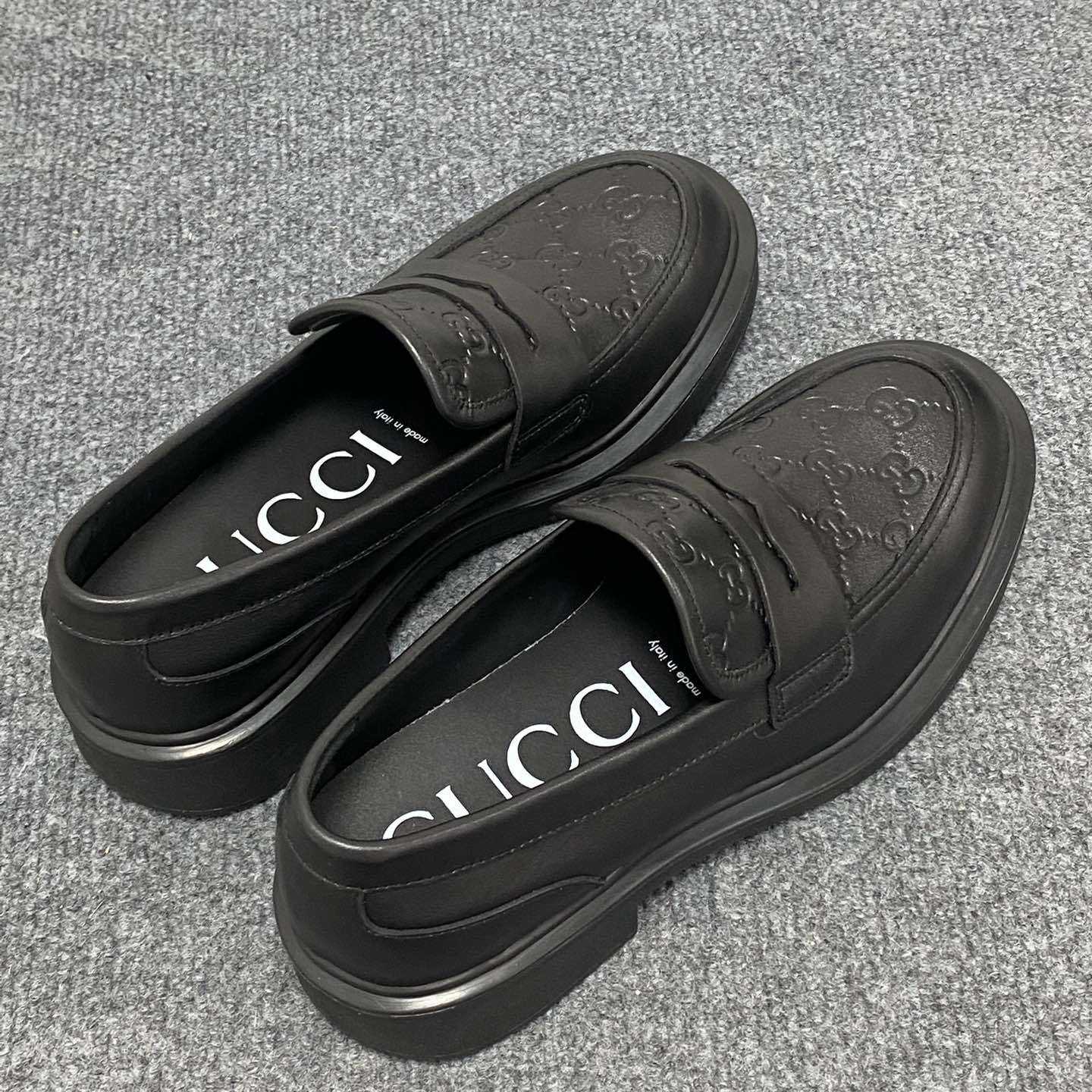 Gucci  Enki GG Leather Platform Loafers - FashionPlug