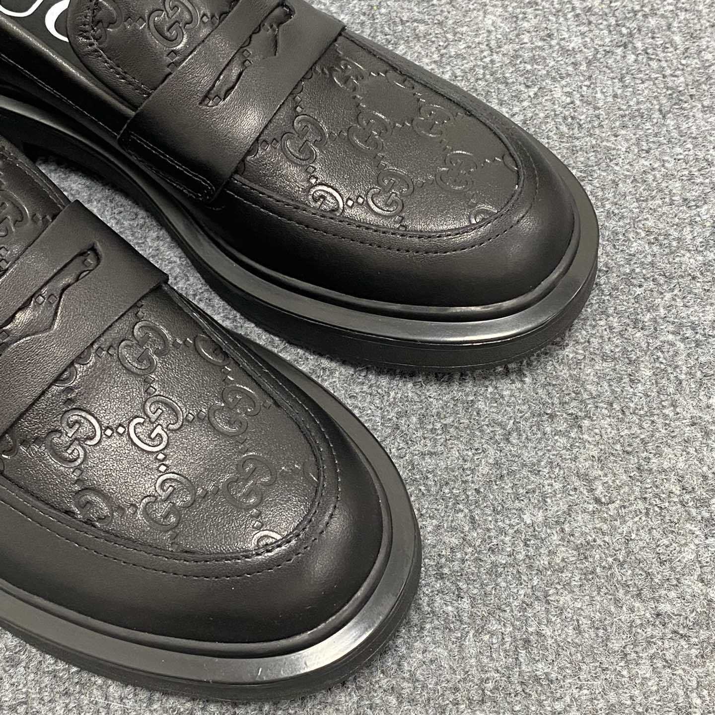 Gucci  Enki GG Leather Platform Loafers - FashionPlug