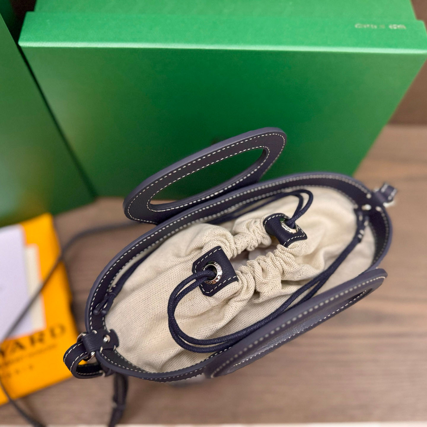 Goyard Beluga Mini Bag - FashionPlug