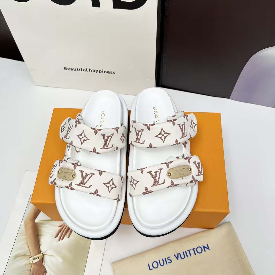 Louis Vuitton Pool Pillow Comfort Mule   1AHMDW - FashionPlug