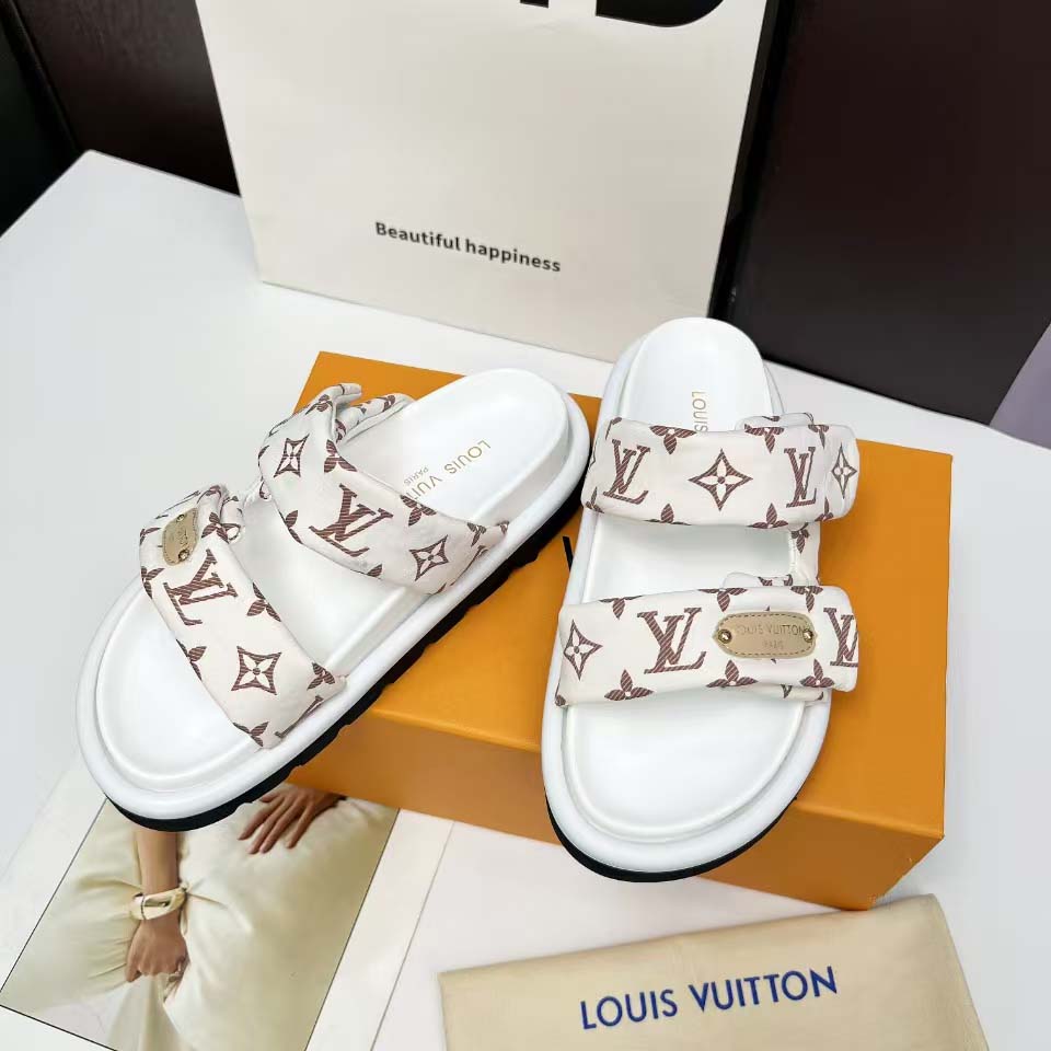 Louis Vuitton Pool Pillow Comfort Mule   1AHMDW - FashionPlug