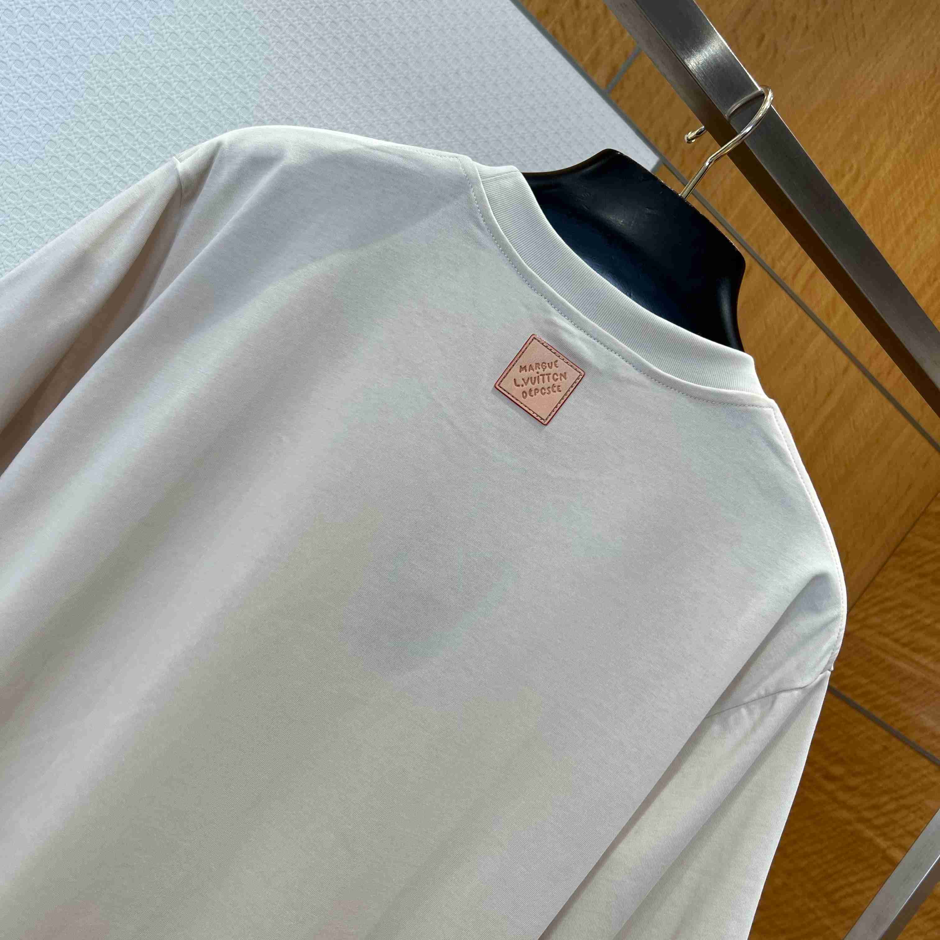 Louis Vuitton Embroidered Signature T-Shirt 1AJVQS - FashionPlug