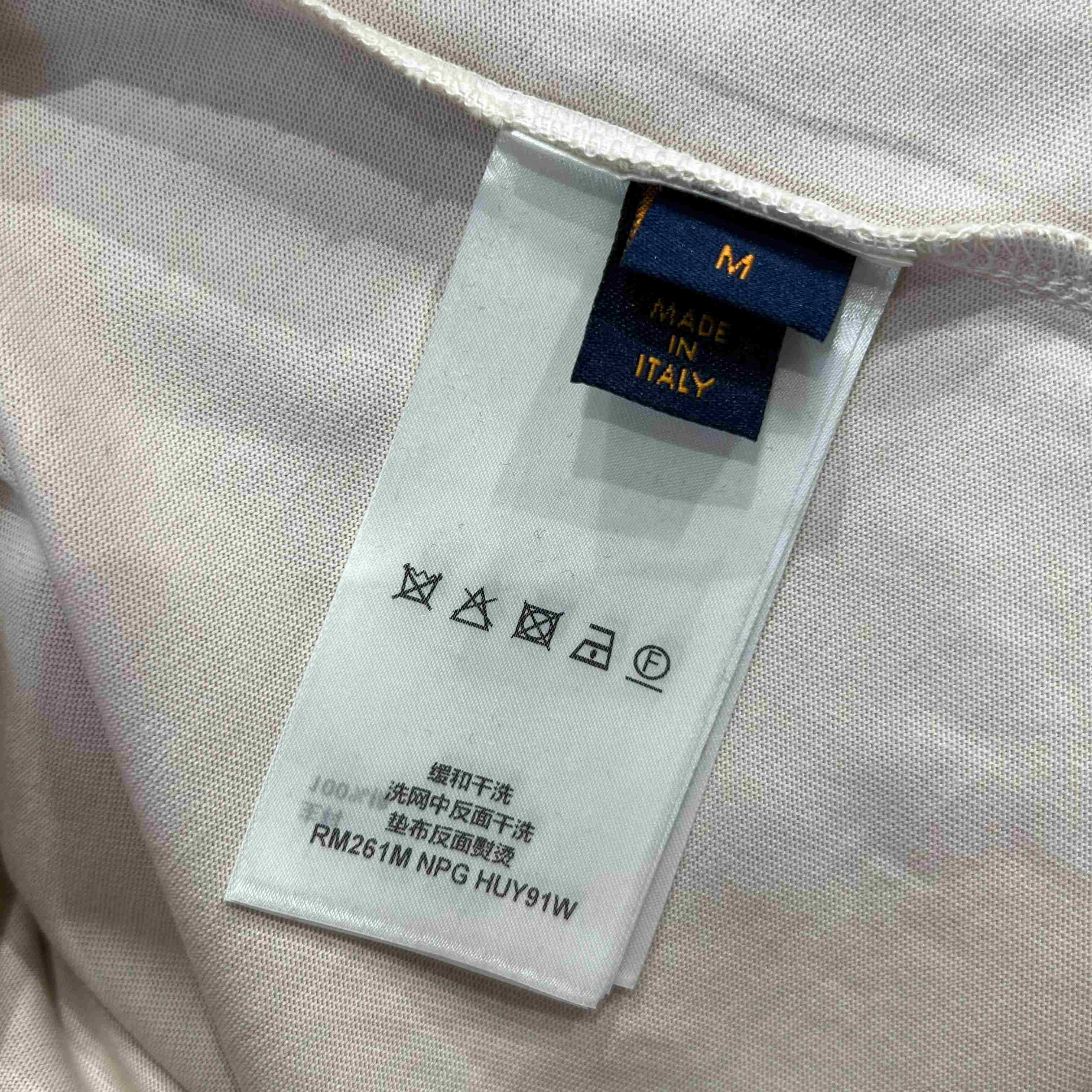 Louis Vuitton Embroidered Signature T-Shirt 1AJVQS - FashionPlug