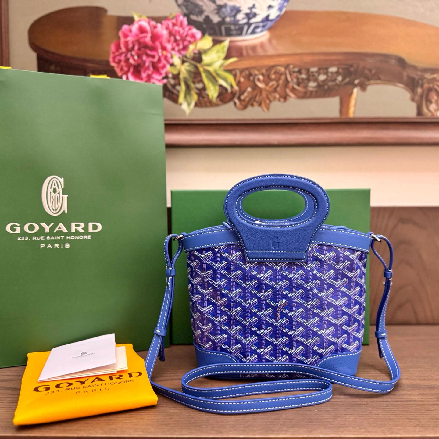Goyard Beluga Mini Bag - FashionPlug