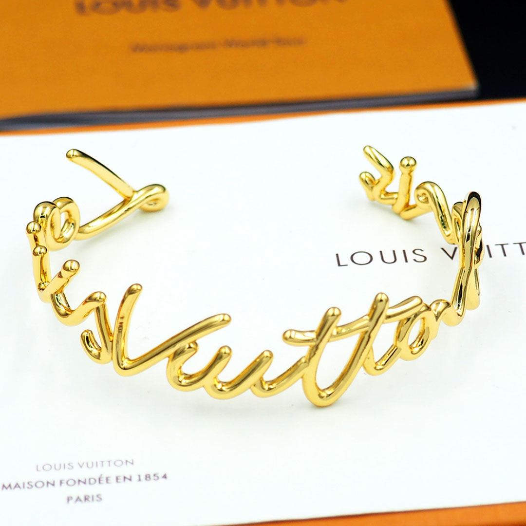 Louis Vuitton LV Script Bracelet M1812M - FashionPlug