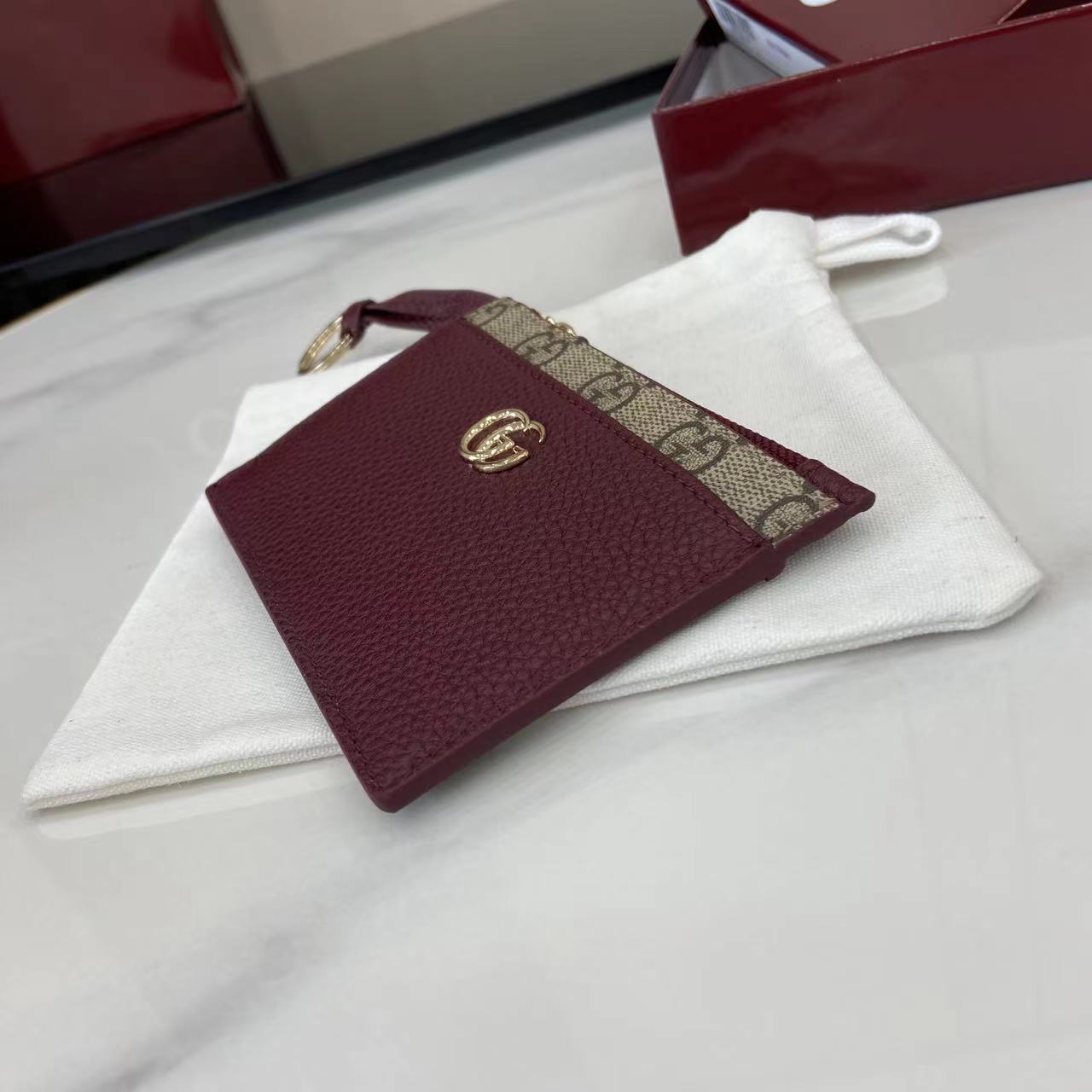 Gucci Bi-color GG Marmont Zip Key Pouch - FashionPlug