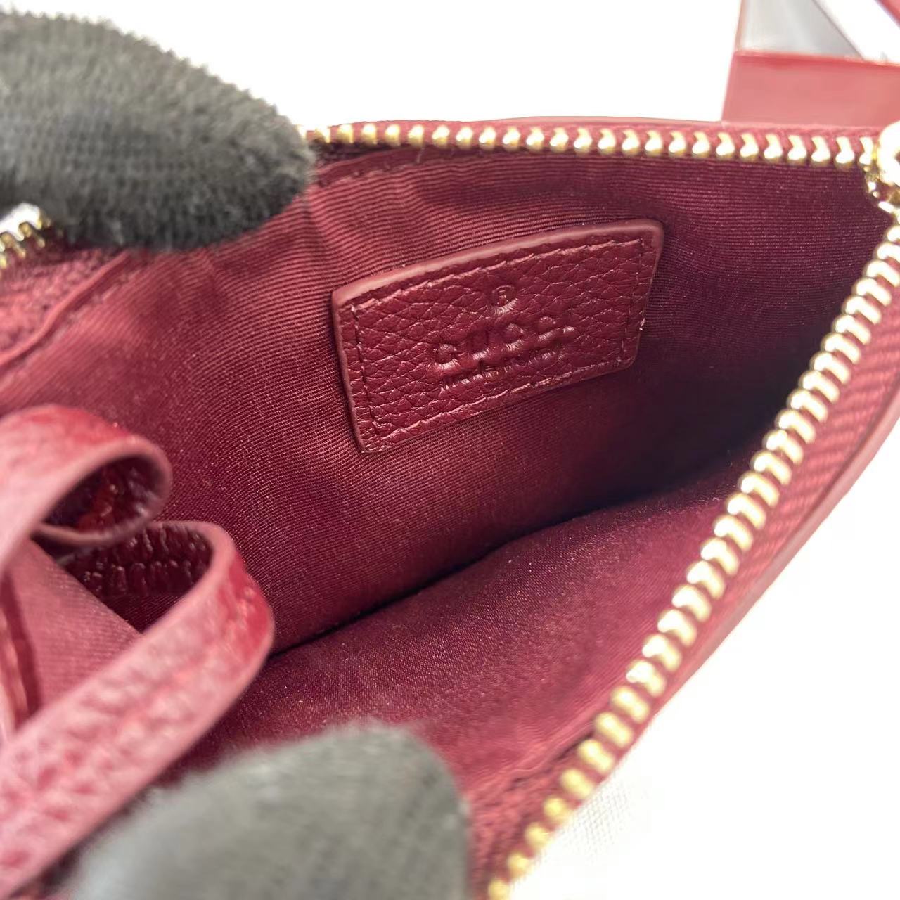 Gucci Bi-color GG Marmont Zip Key Pouch - FashionPlug