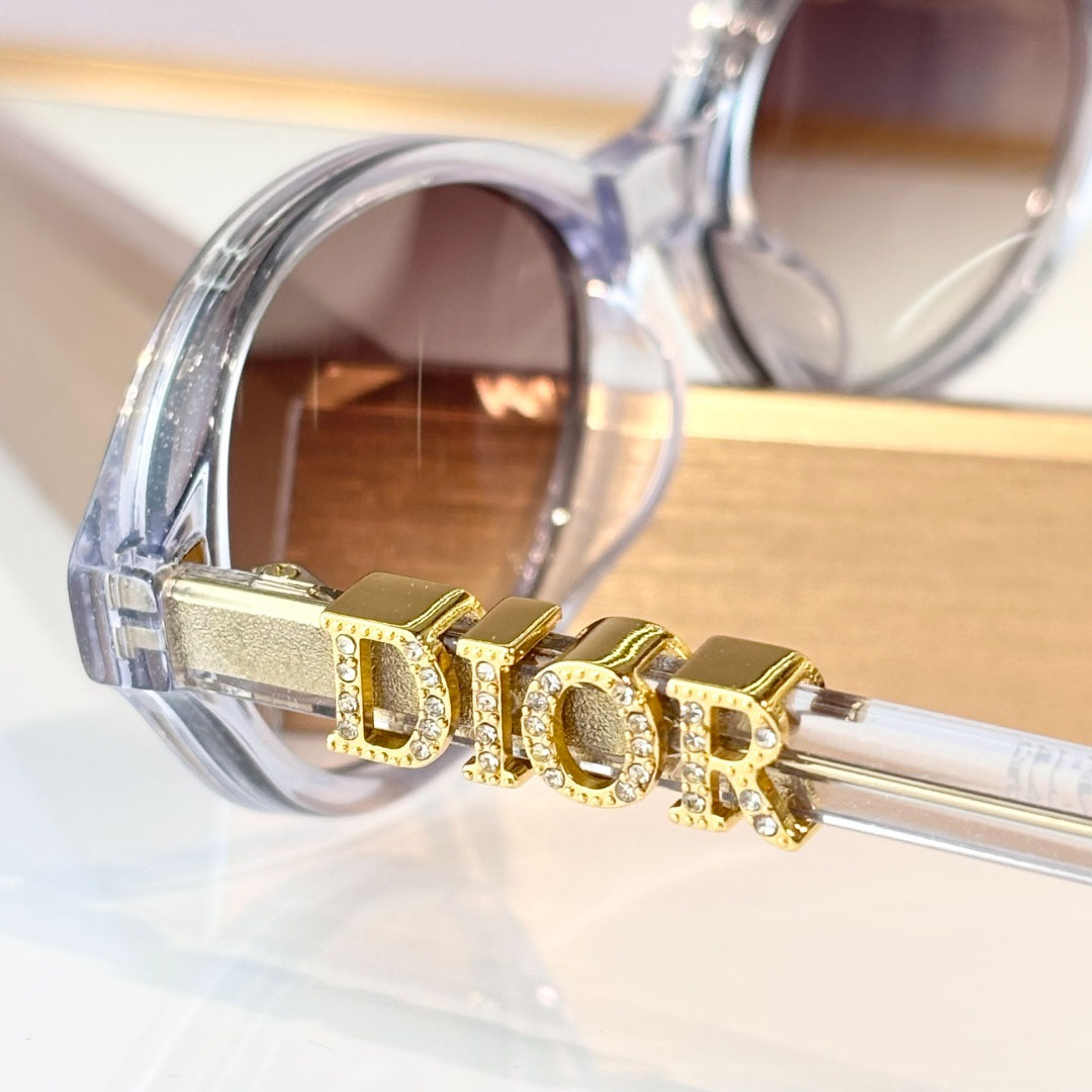Dior Treasure R1I - FashionPlug