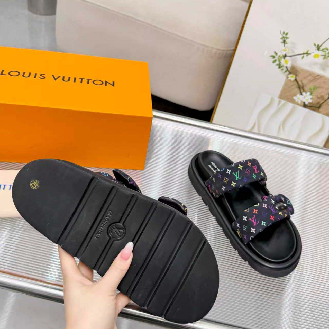 Louis Vuitton LV x TM Pool Pillow Comfort Mule   1AJLGU - FashionPlug