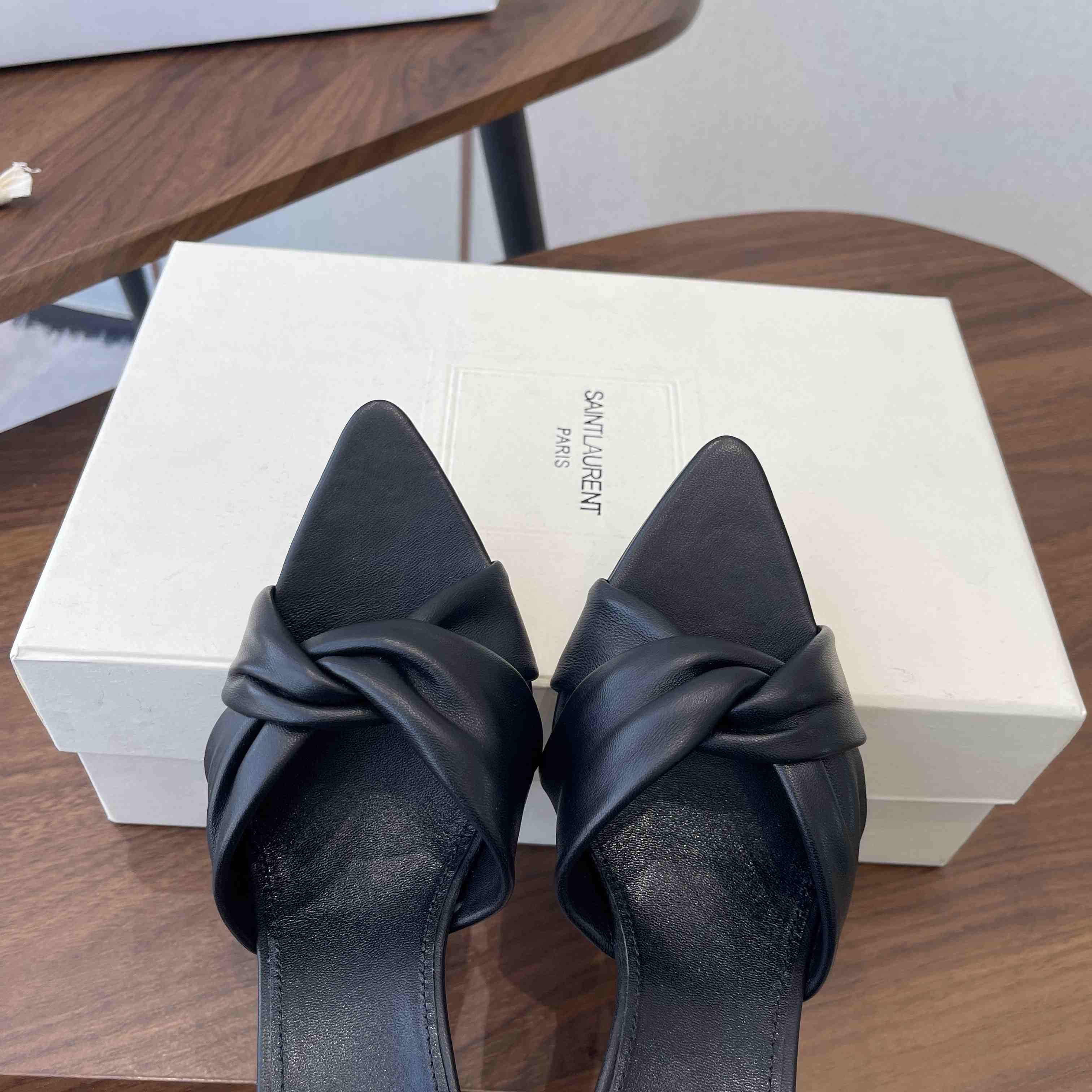 Saint Laurent FRANCIANE Mules In Smooth Leather - FashionPlug