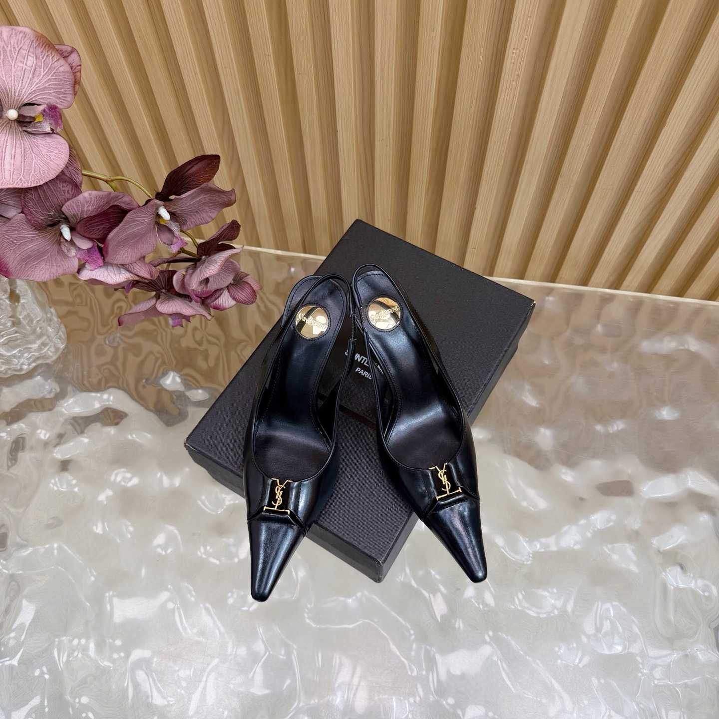 Saint Laurent Babylone Breteuil Slingback Pumps - FashionPlug