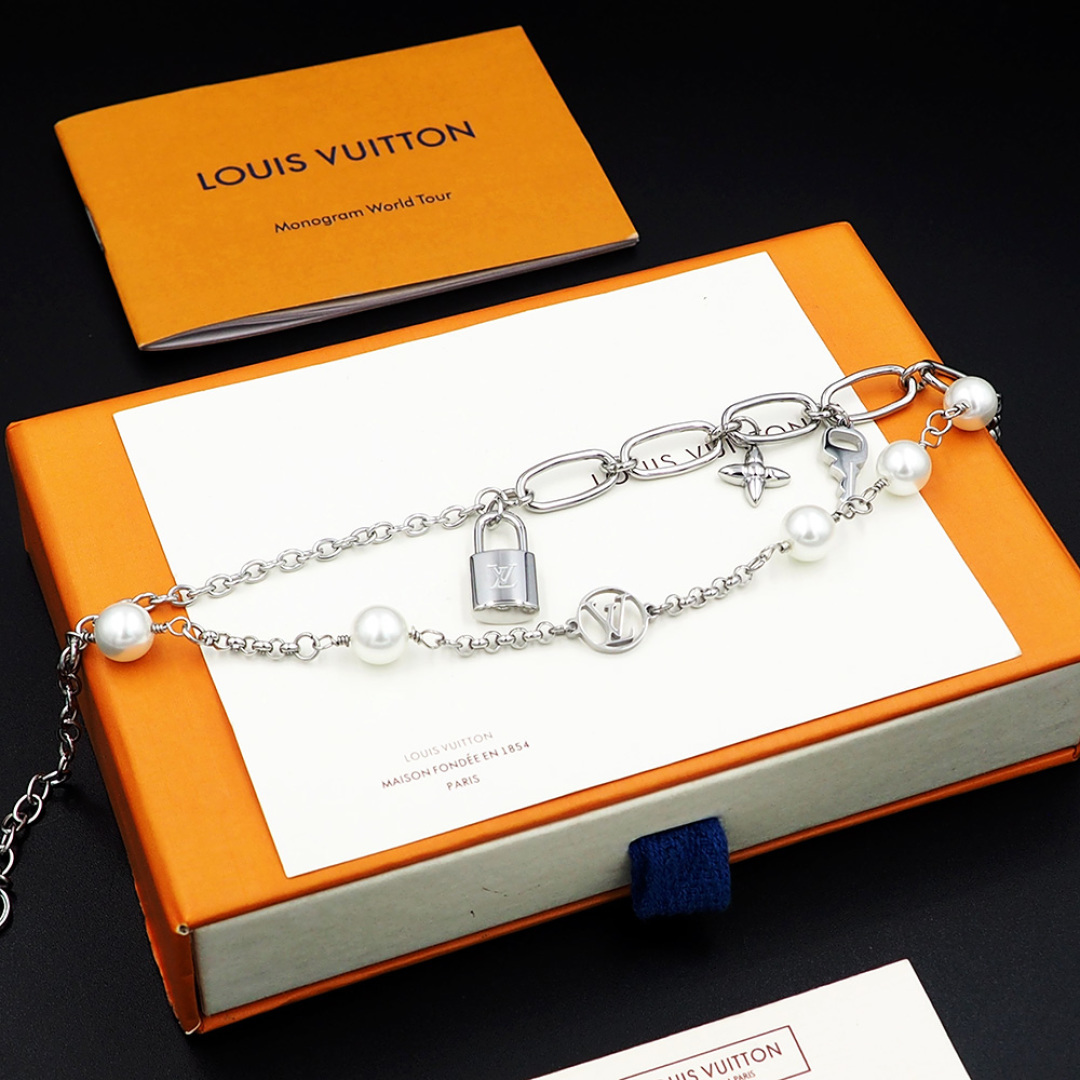 Louis Vuitton LV Mix Chains Bracelet   M1380A - FashionPlug