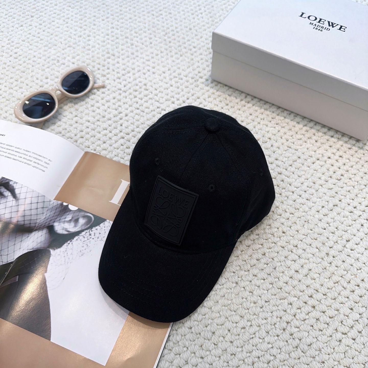 Loewe Patch Cap In Canvas - FashionPlug