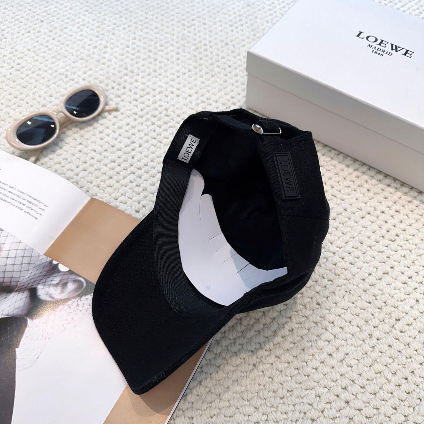 Loewe Patch Cap In Canvas - FashionPlug