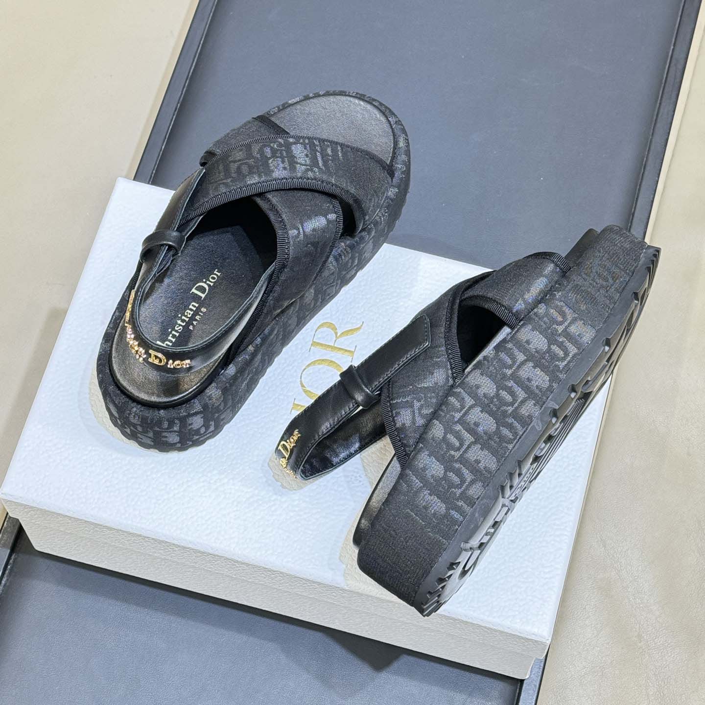 Dior D-Lane Platform Sandal  - FashionPlug