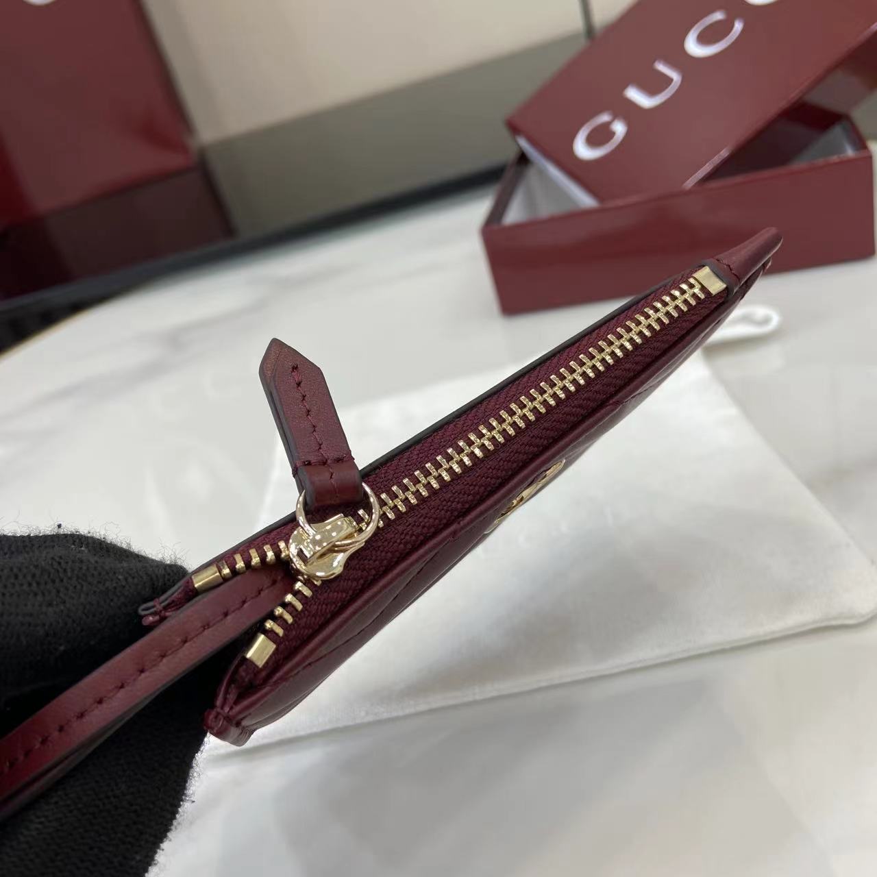 Gucci GG Marmont Zip Key Pouch - FashionPlug