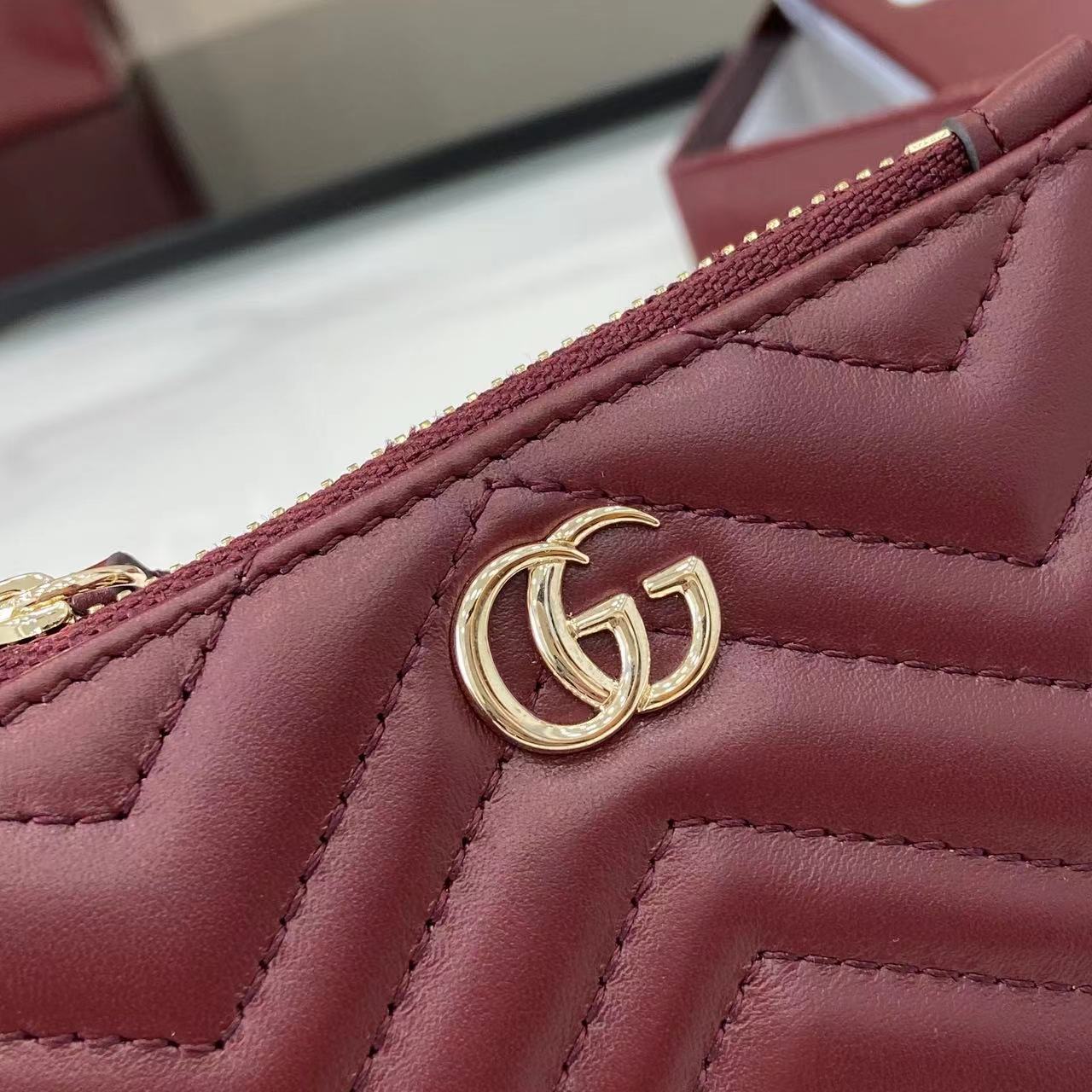 Gucci GG Marmont Zip Key Pouch - FashionPlug