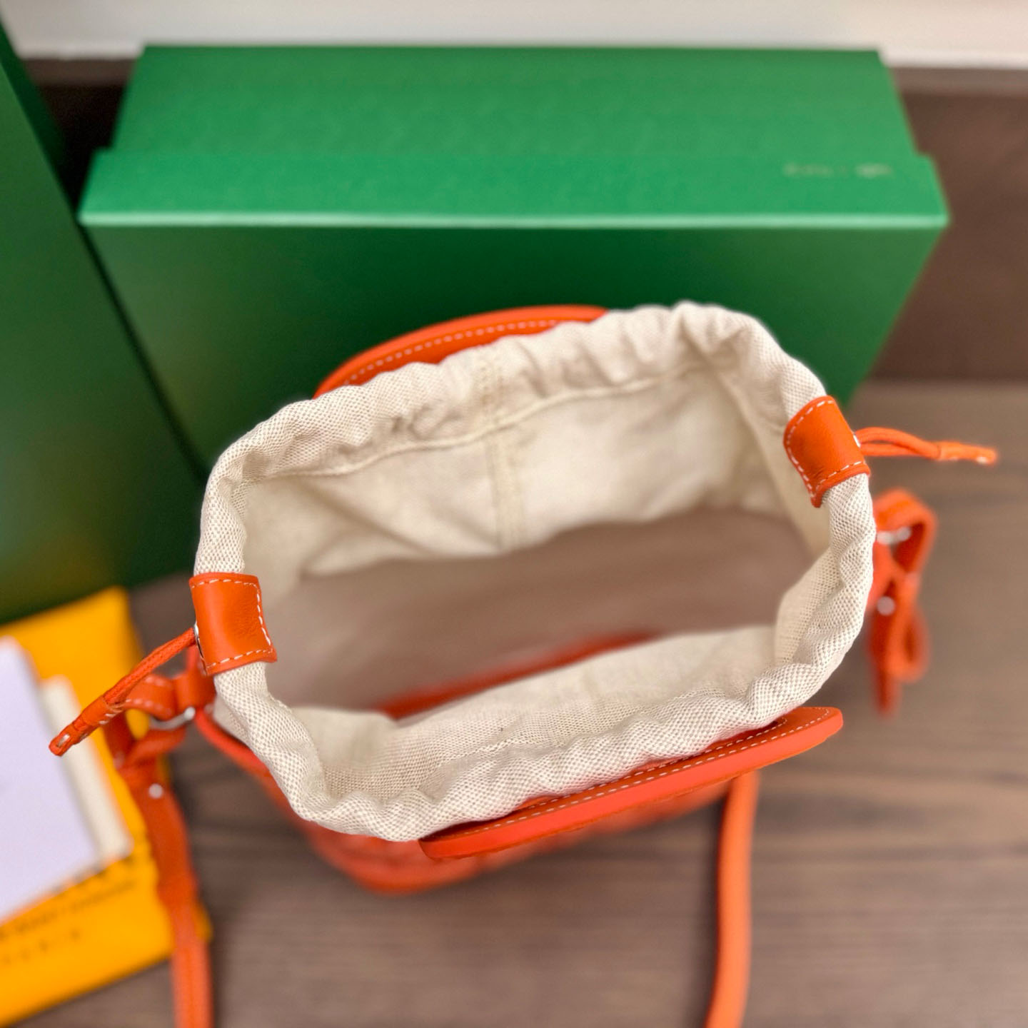 Goyard Beluga Mini Bag - FashionPlug