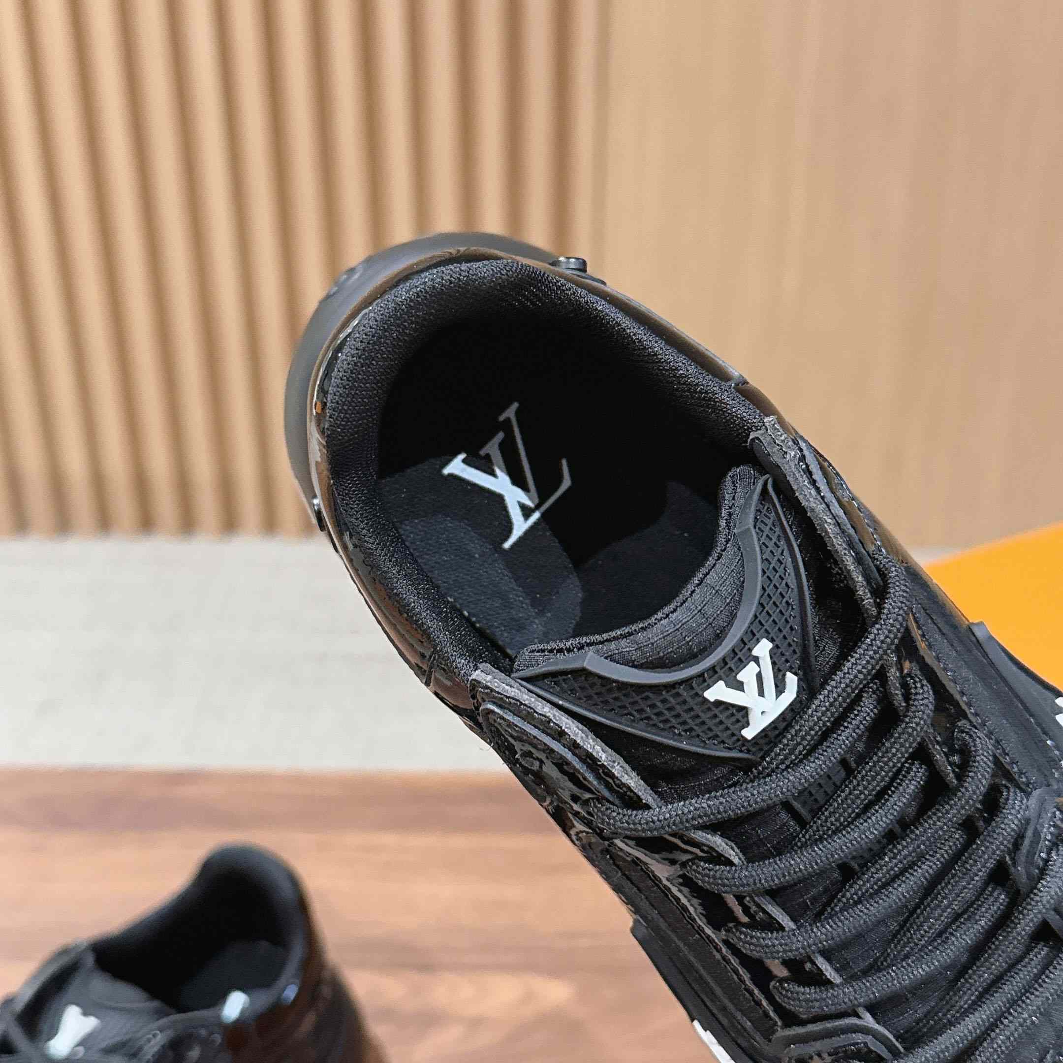 Louis Vuitton LV Olympia Sneaker 1AJP37 - FashionPlug