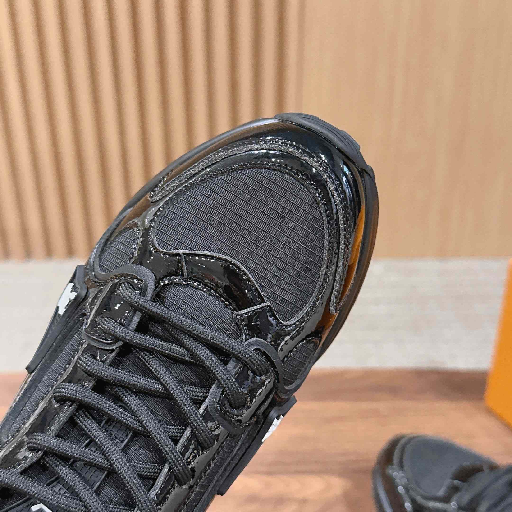 Louis Vuitton LV Olympia Sneaker 1AJP37 - FashionPlug