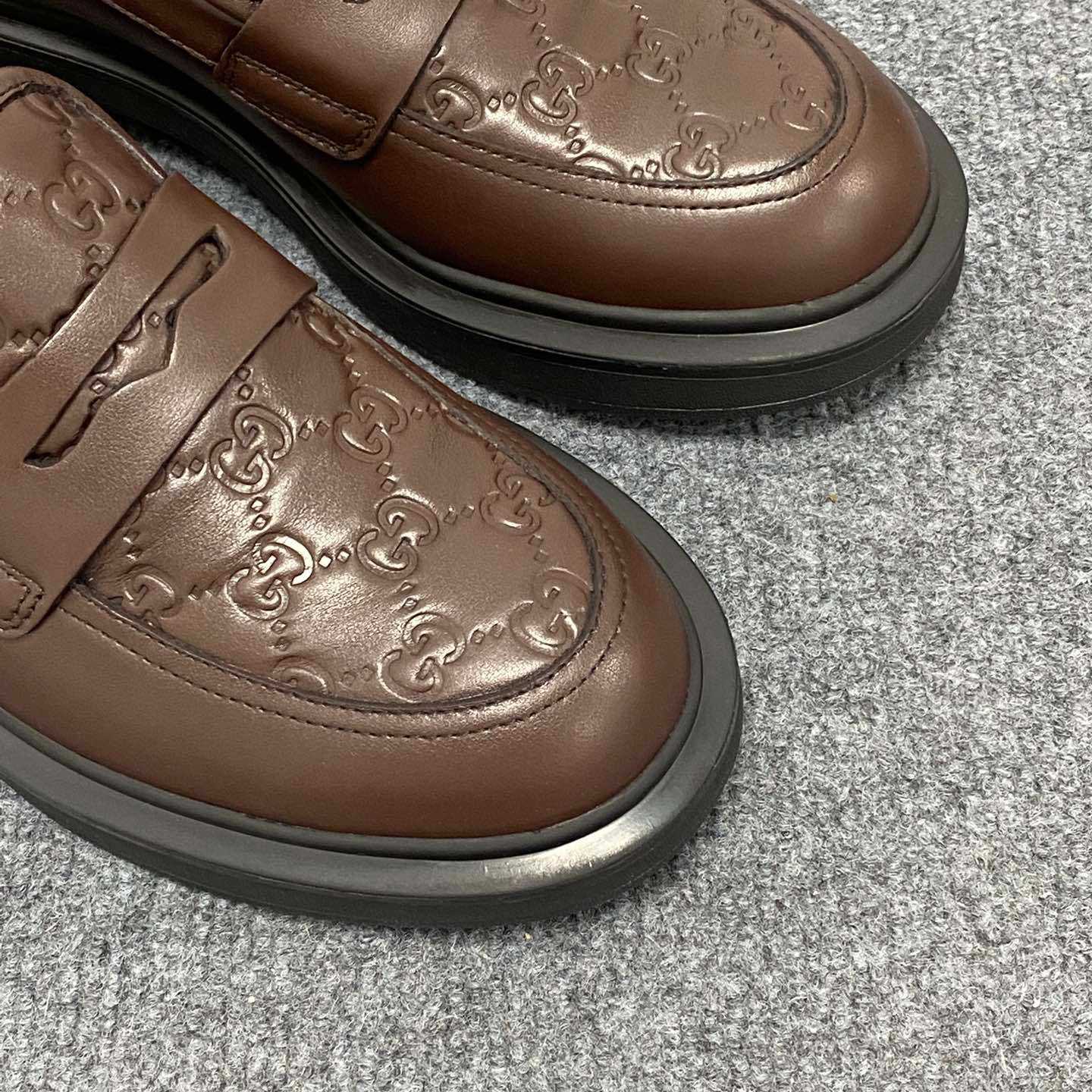 Gucci  Enki GG Leather Platform Loafers - FashionPlug