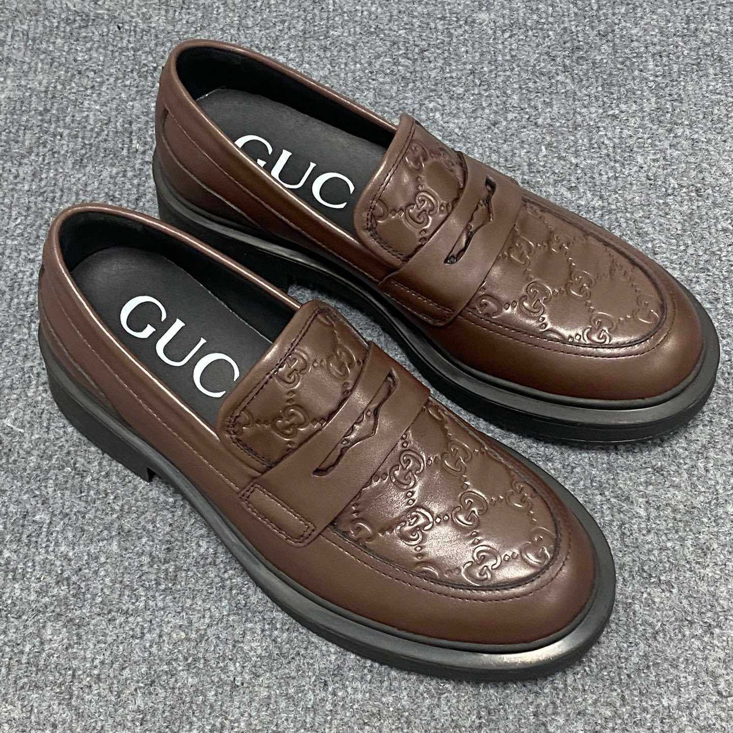 Gucci  Enki GG Leather Platform Loafers - FashionPlug