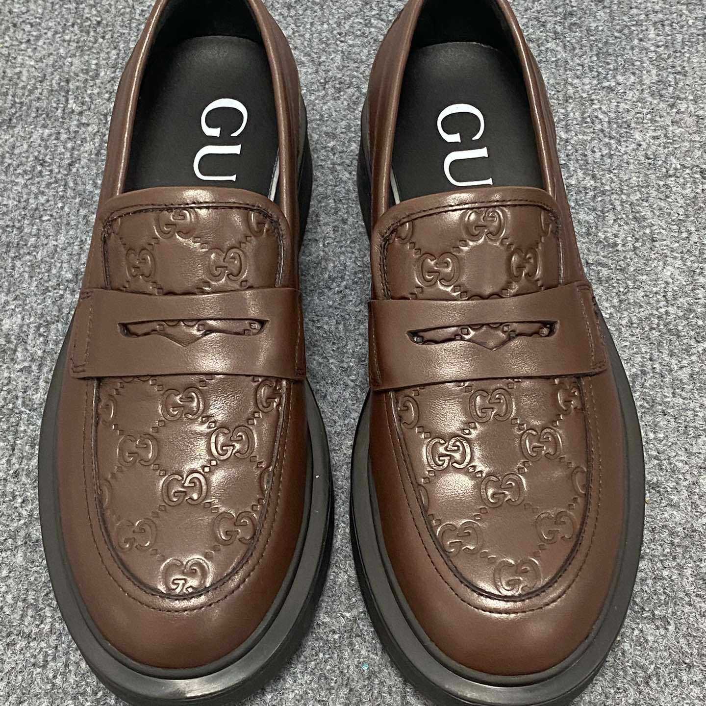 Gucci  Enki GG Leather Platform Loafers - FashionPlug