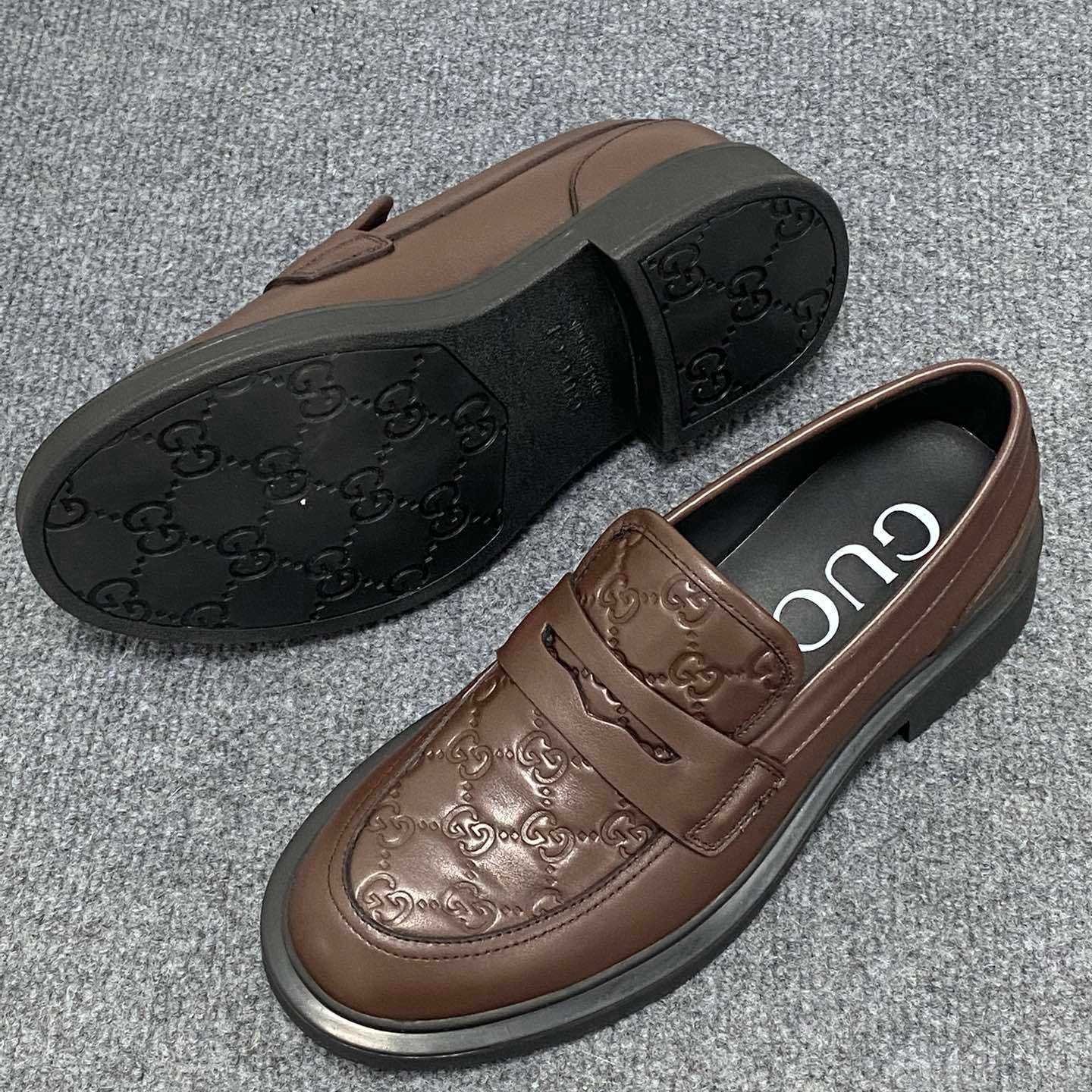 Gucci  Enki GG Leather Platform Loafers - FashionPlug