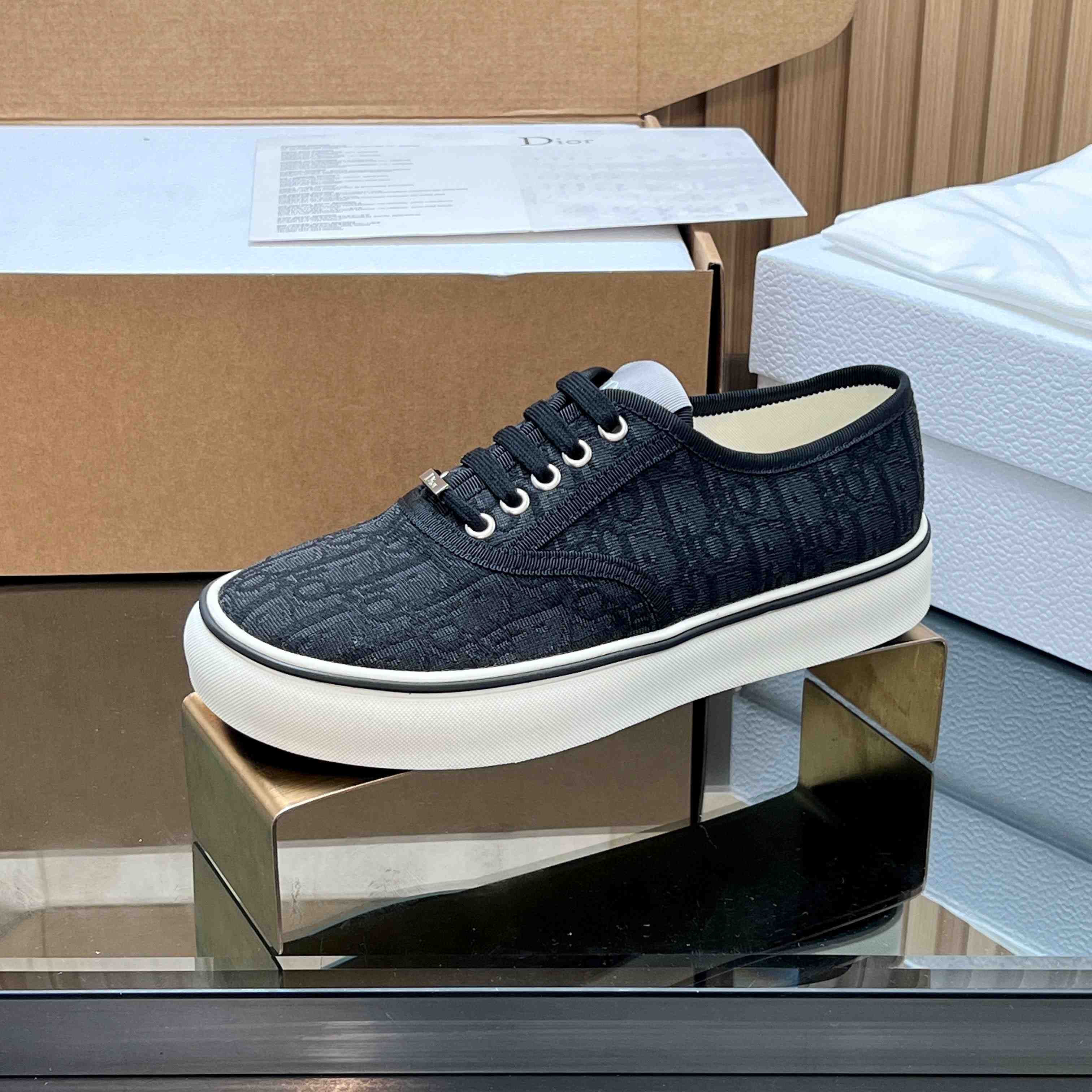 Dior Saltwind Sneaker - FashionPlug