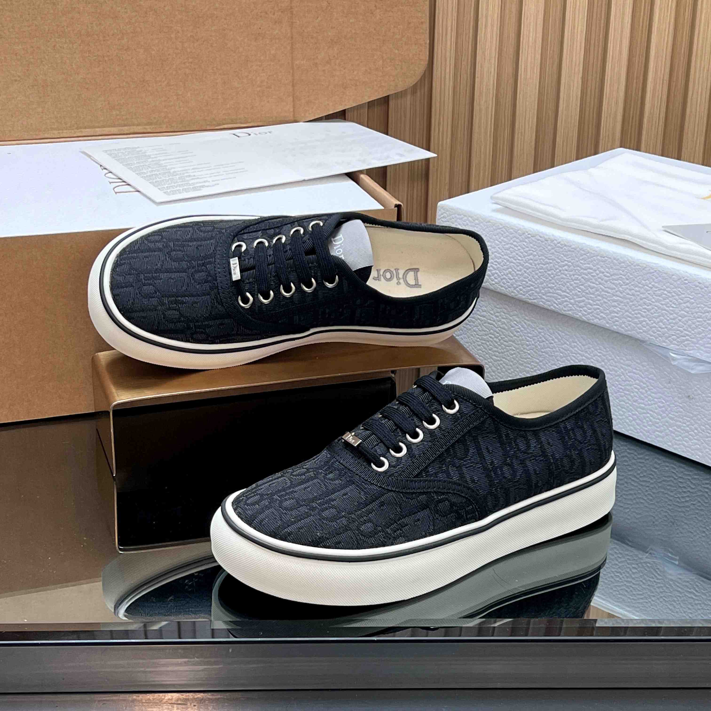 Dior Saltwind Sneaker - FashionPlug