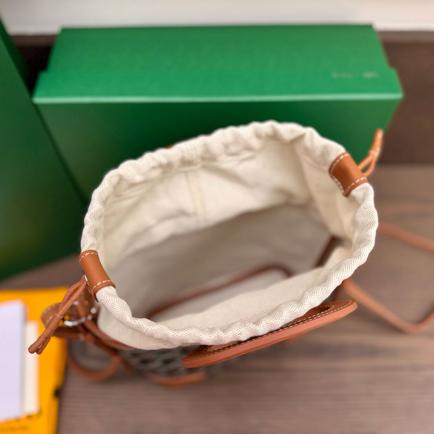 Goyard Beluga Mini Bag - FashionPlug