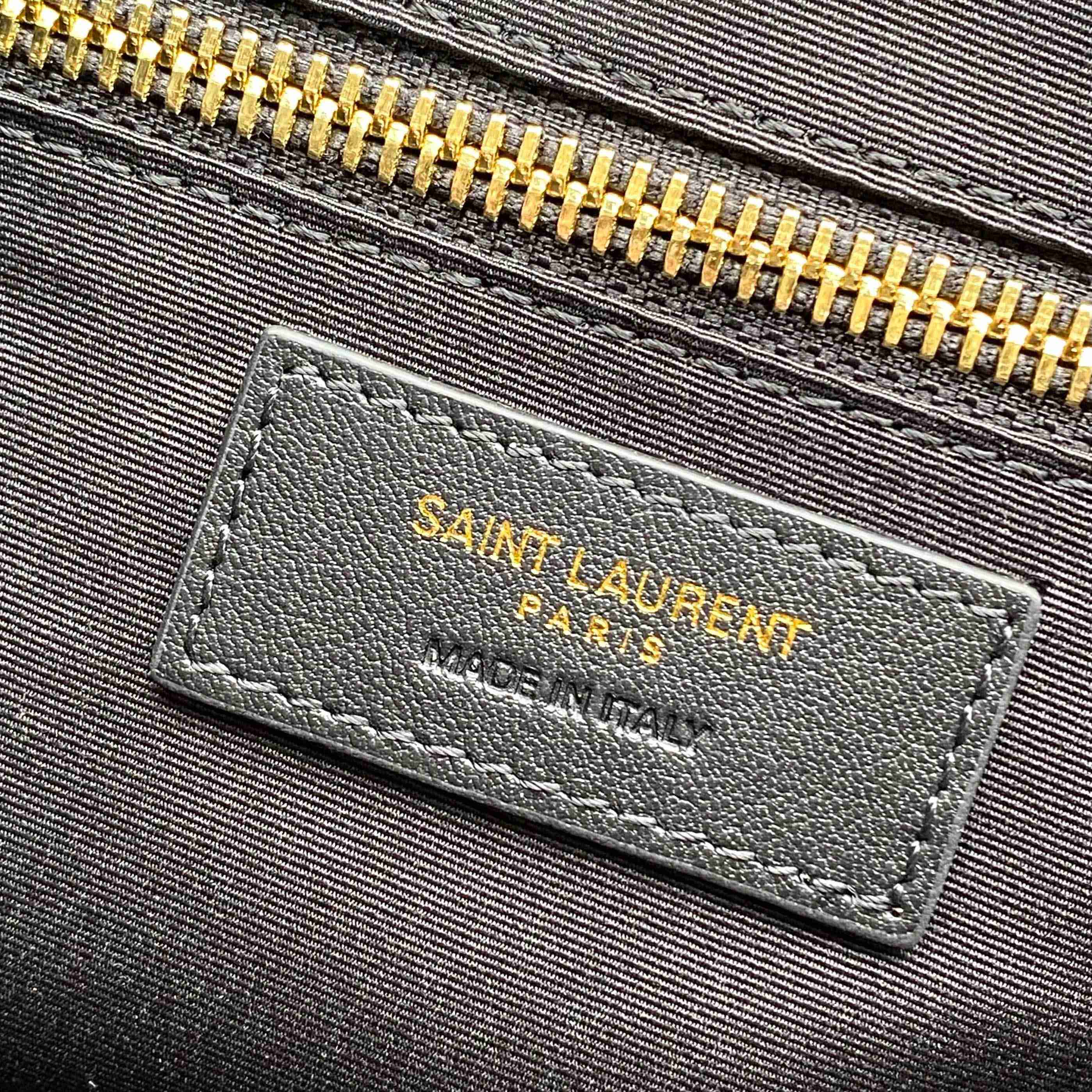 Saint Laurent Nini Shopping In Vintage Leather - FashionPlug