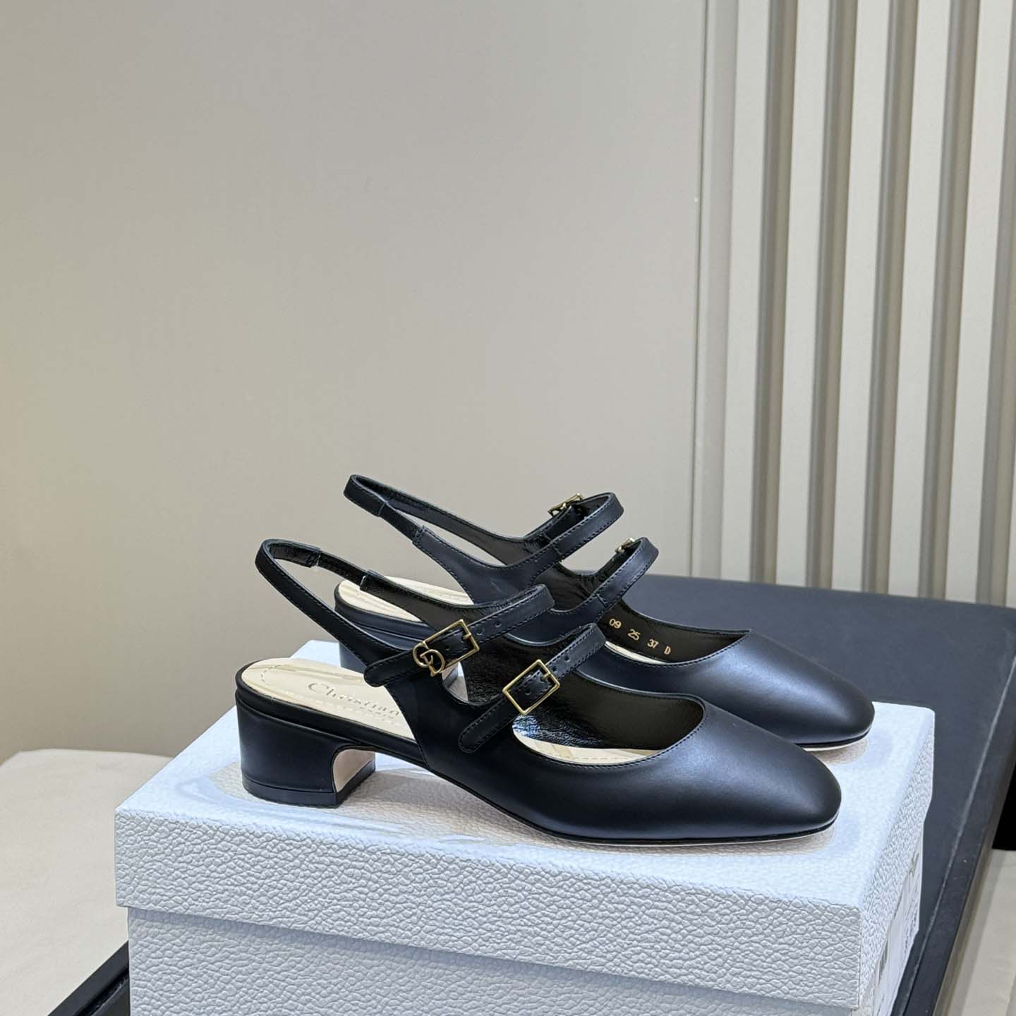 Dior Chérie Slingback Pump  - FashionPlug