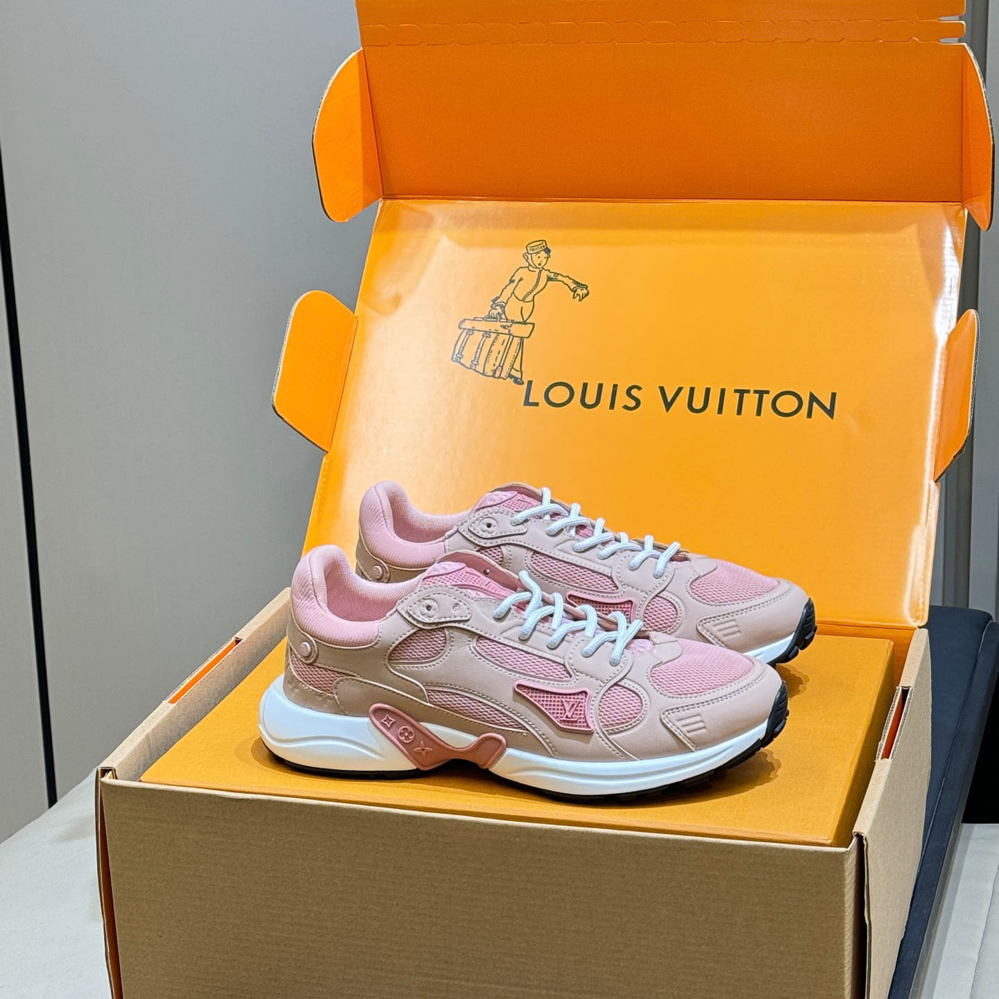Louis Vuitton LV Olympia Sneaker 1AICQE - FashionPlug