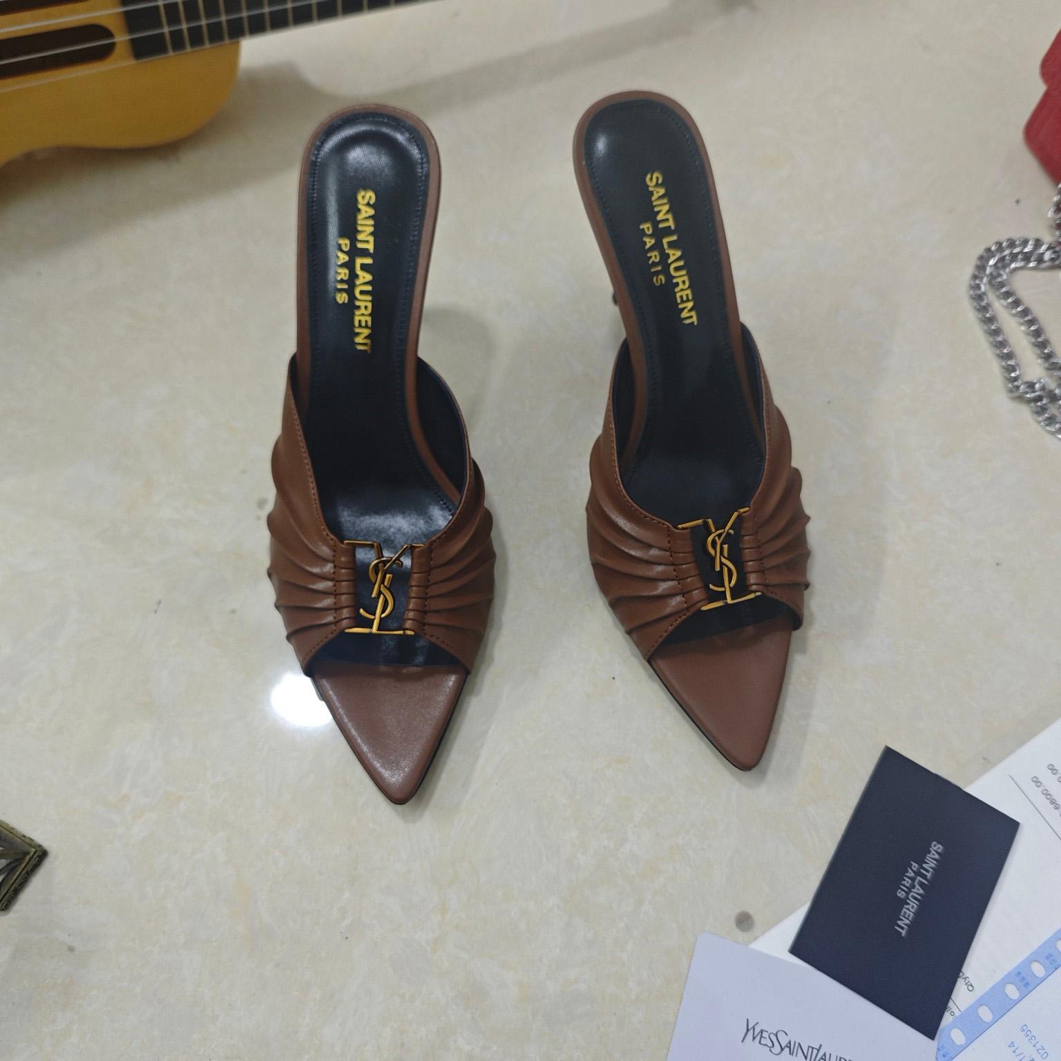 Saint Laurent BABYLONE Mules In Smooth Leather - FashionPlug