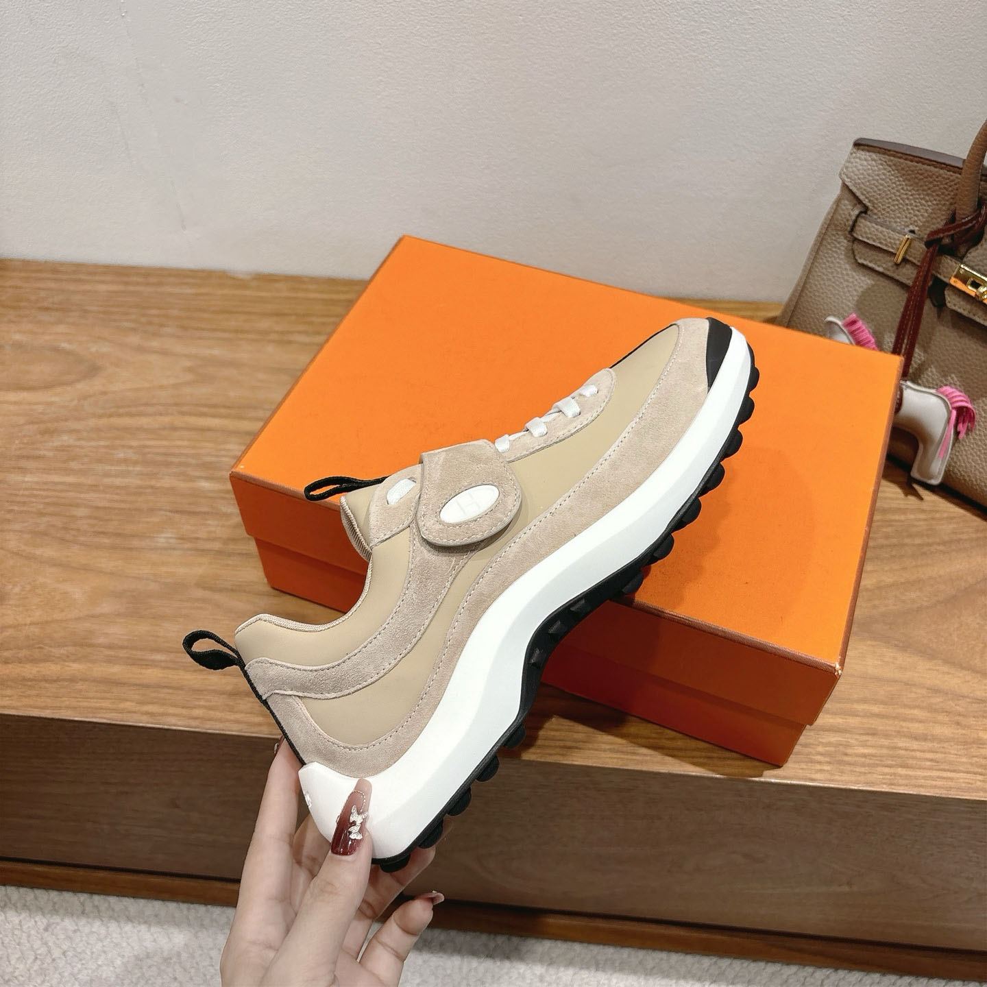 Hermes Loop Sneaker - FashionPlug