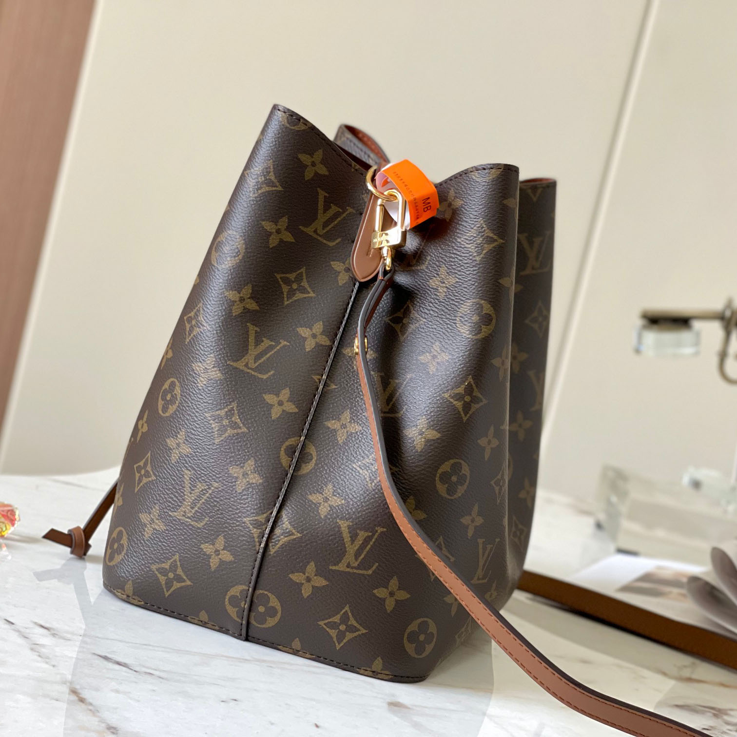 Louis Vuitton NéoNoé MM M44887 - FashionPlug