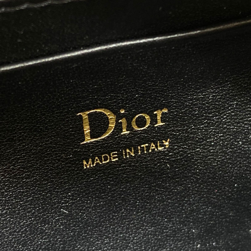 Dior Bow Pouch - FashionPlug