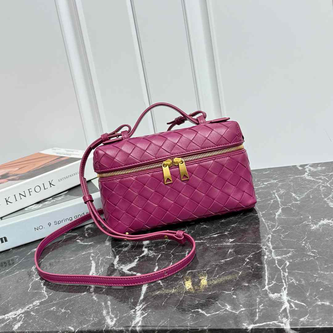 Bottega Veneta Bang Bang - FashionPlug