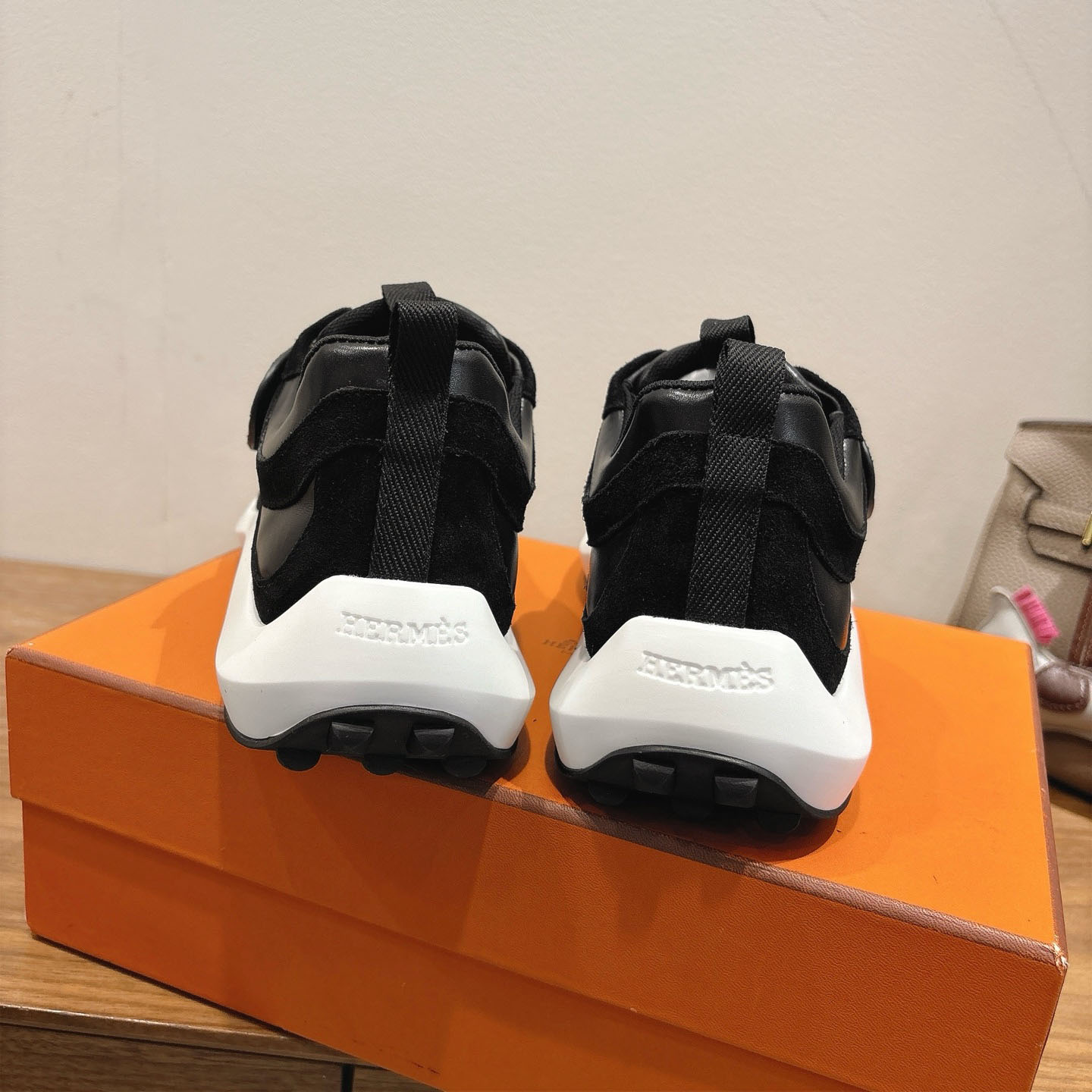 Hermes Loop Sneaker - FashionPlug