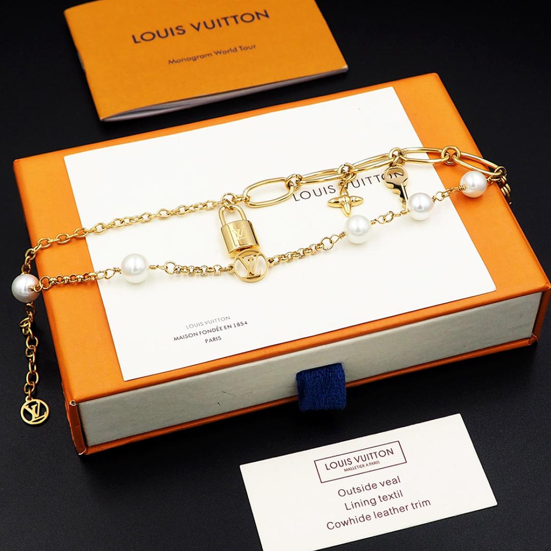 Louis Vuitton LV Mix Chains Bracelet   M1380A - FashionPlug