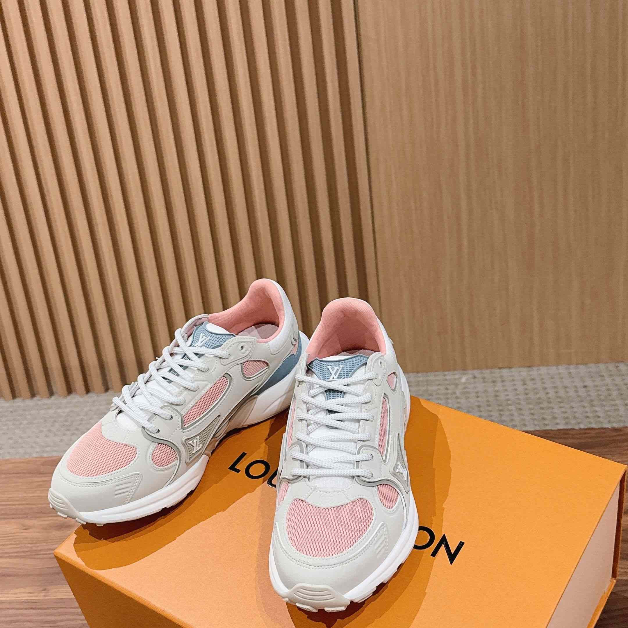 Louis Vuitton LV Olympia Sneaker 1AIVRN - FashionPlug