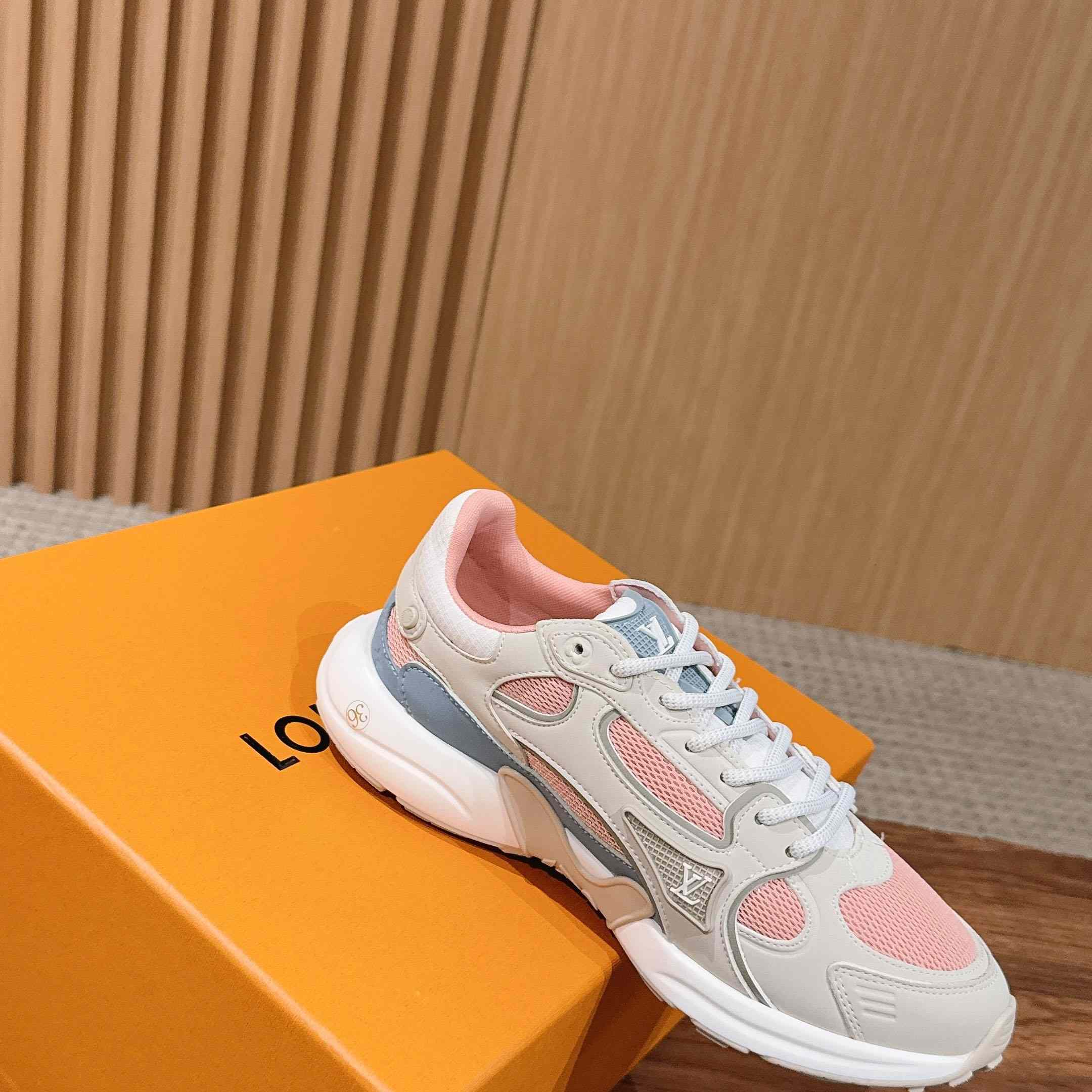 Louis Vuitton LV Olympia Sneaker 1AIVRN - FashionPlug