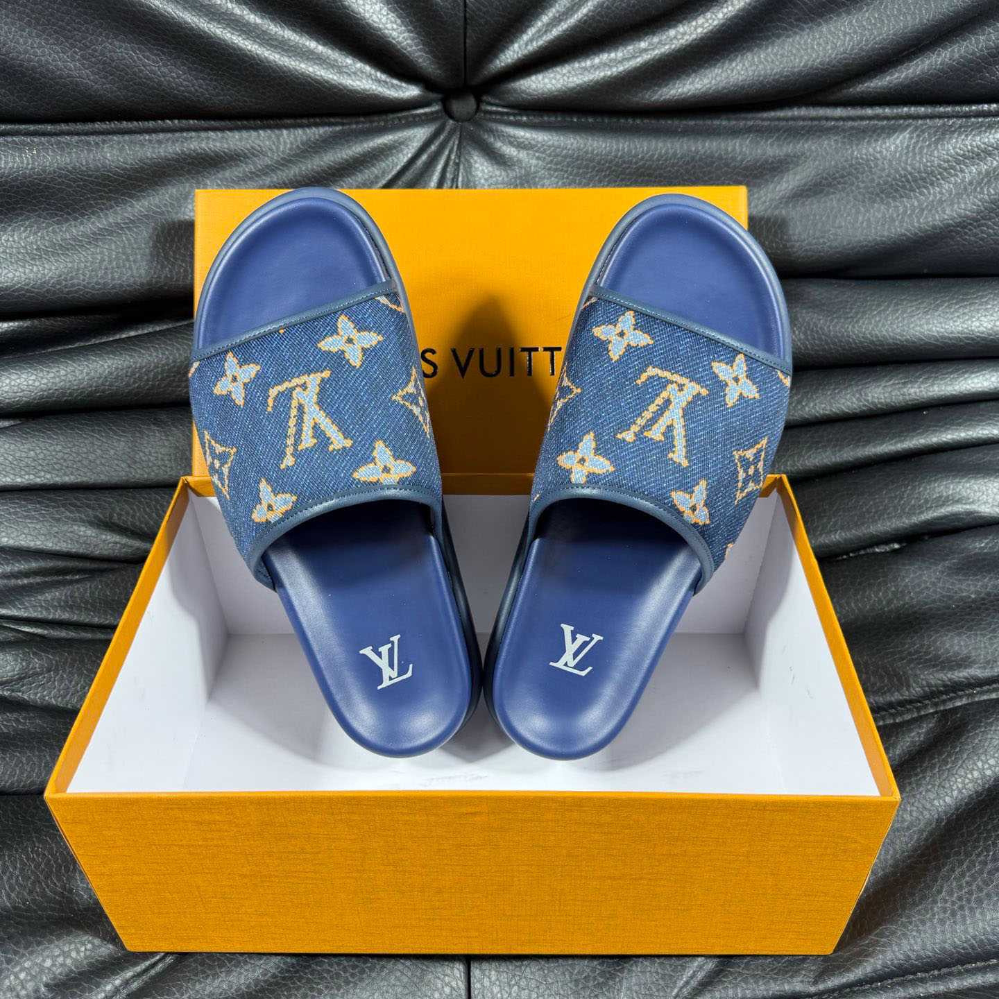 Louis Vuitton Miami Mule 1AIZRE - FashionPlug