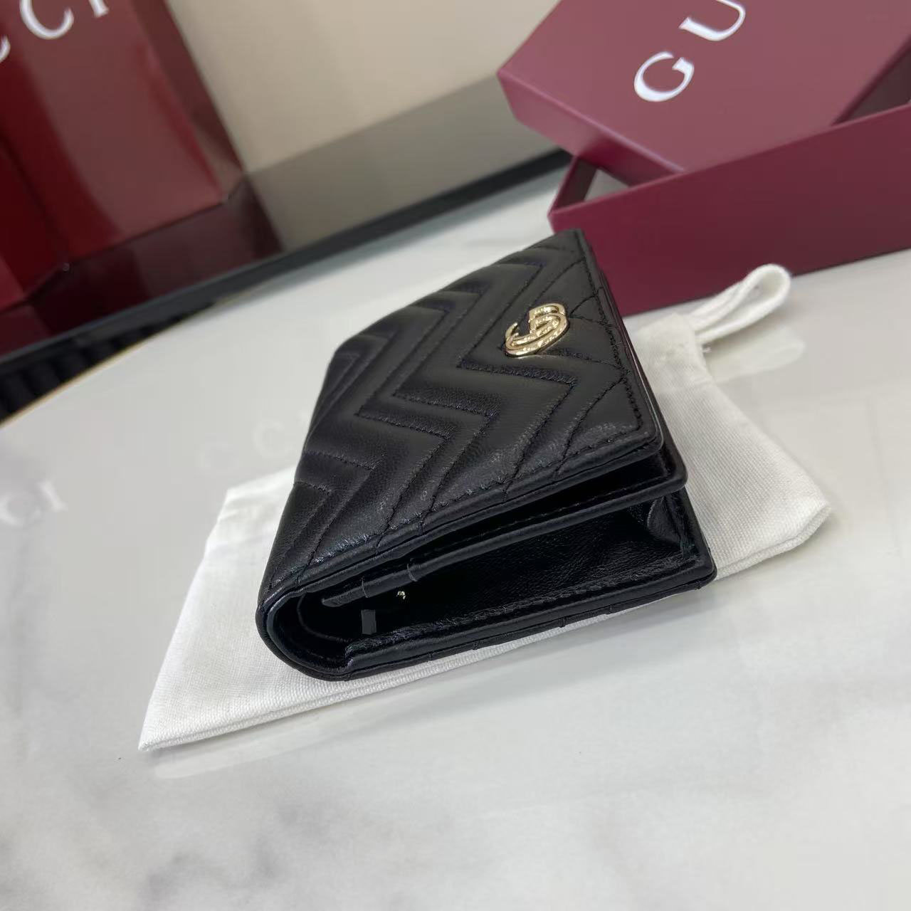 Gucci GG Marmont Card Case Wallet 466492 - FashionPlug