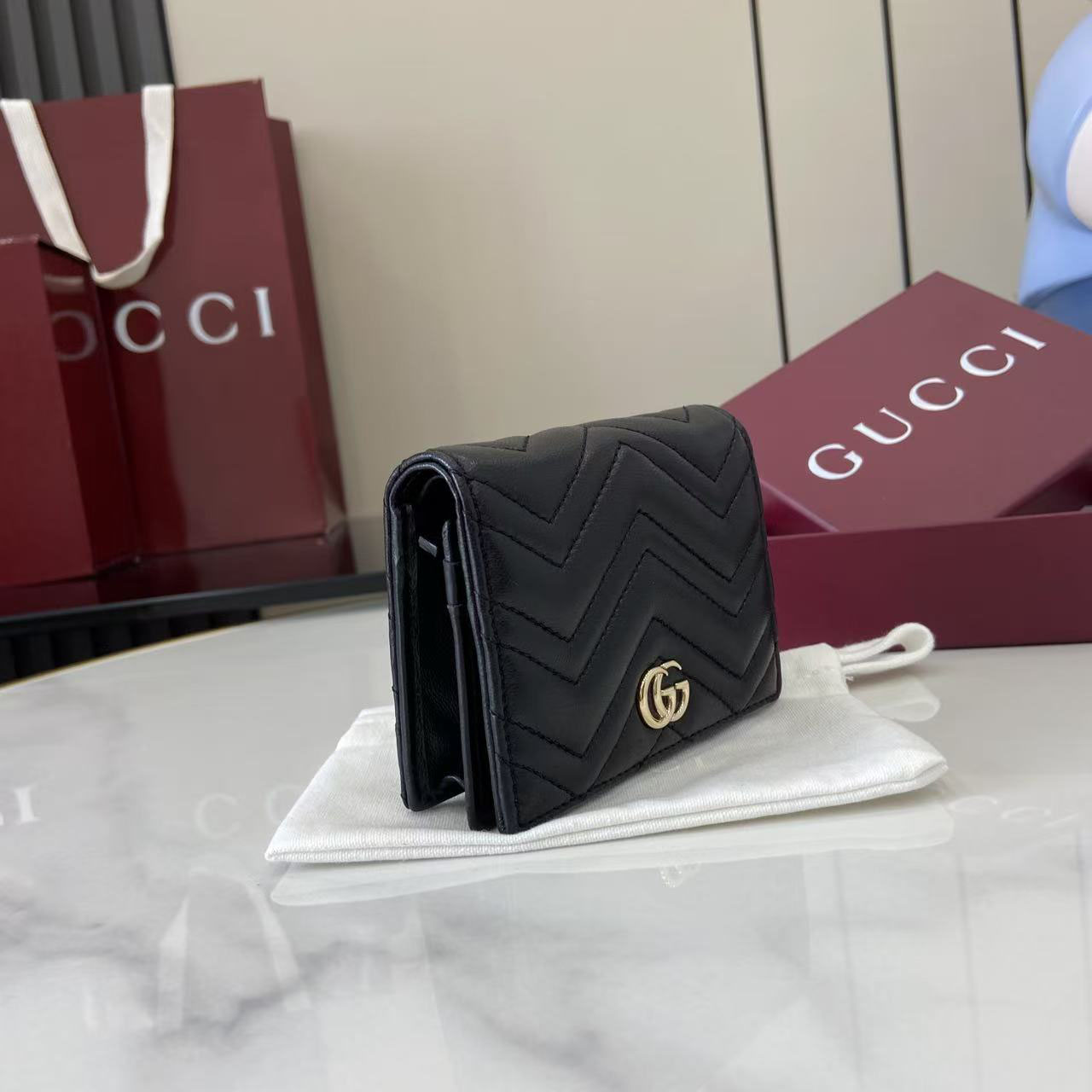 Gucci GG Marmont Card Case Wallet 466492 - FashionPlug