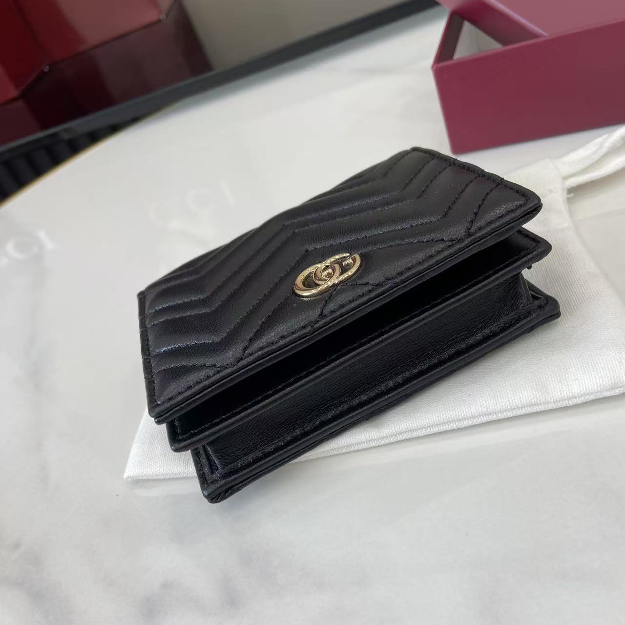 Gucci GG Marmont Card Case Wallet 466492 - FashionPlug