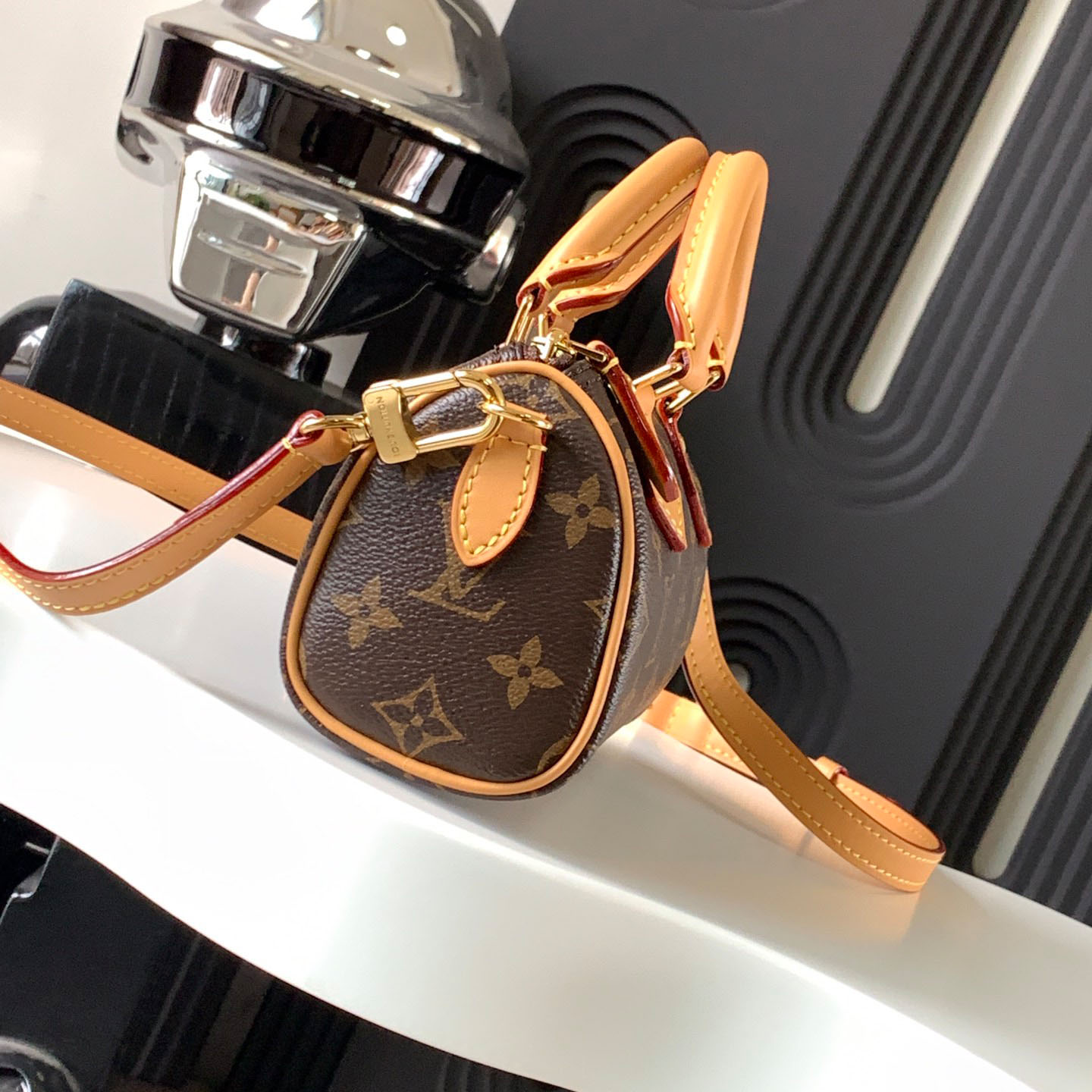 Louis Vuitton Nano Speedy M81085 - FashionPlug