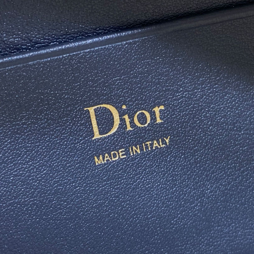 Dior Bow Pouch - FashionPlug